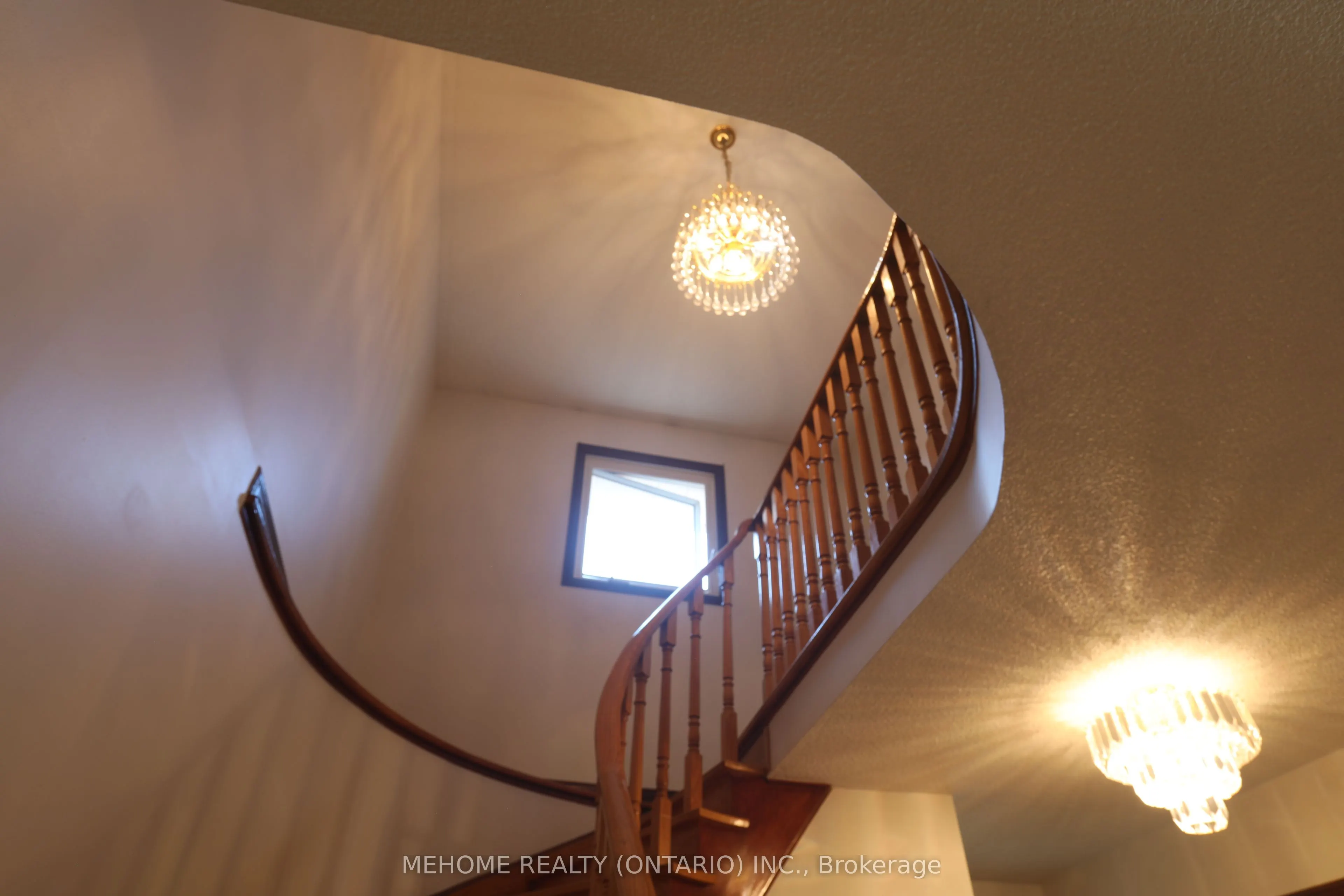 70 Governor Crescent