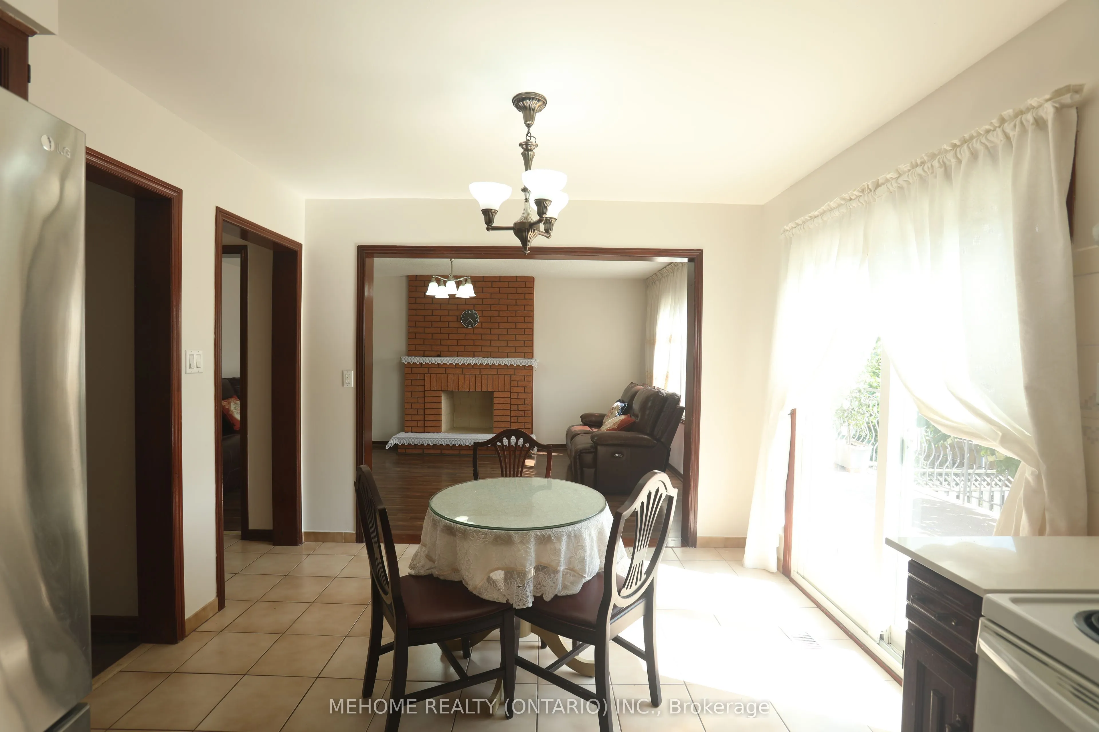 70 Governor Crescent