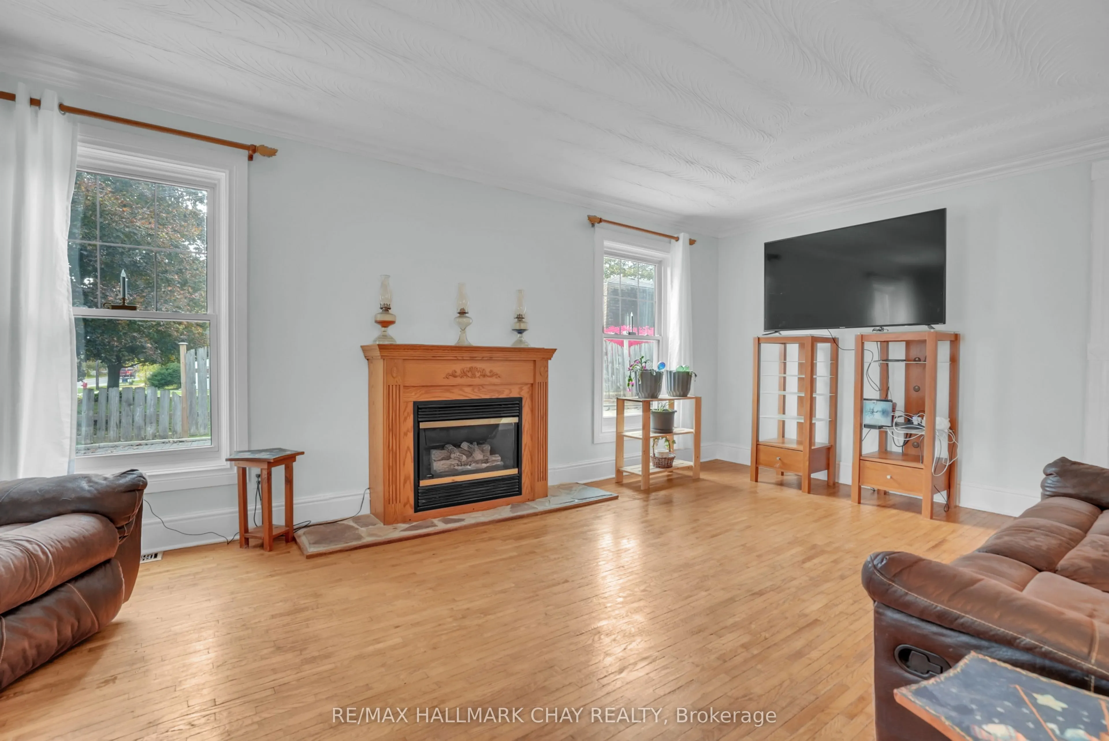 6164 County Rd 13 Road