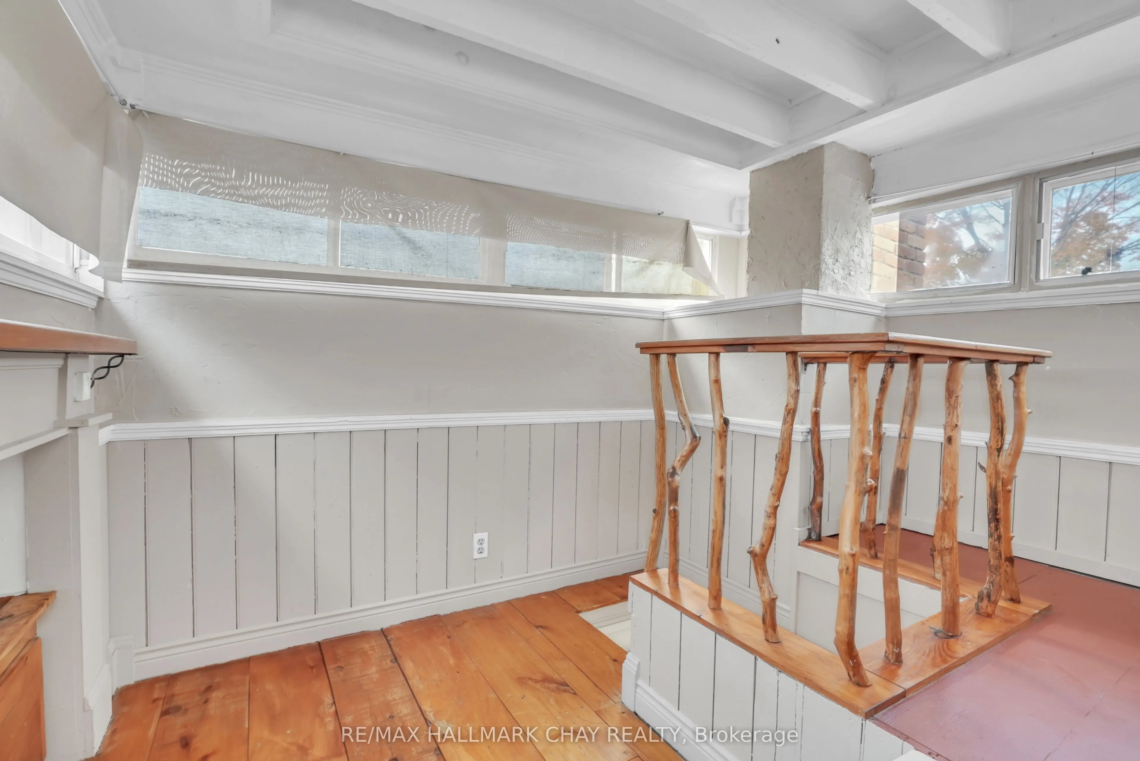 6164 County Rd 13 Road