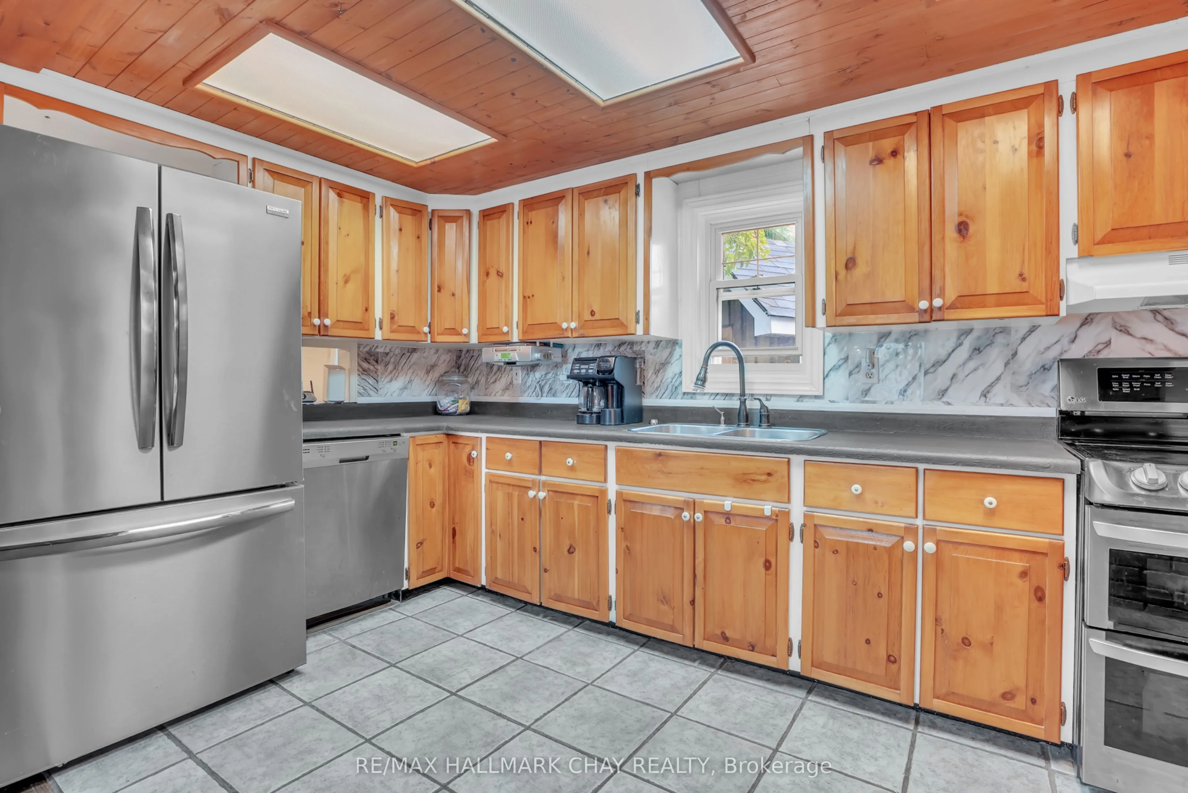 6164 County Rd 13 Road