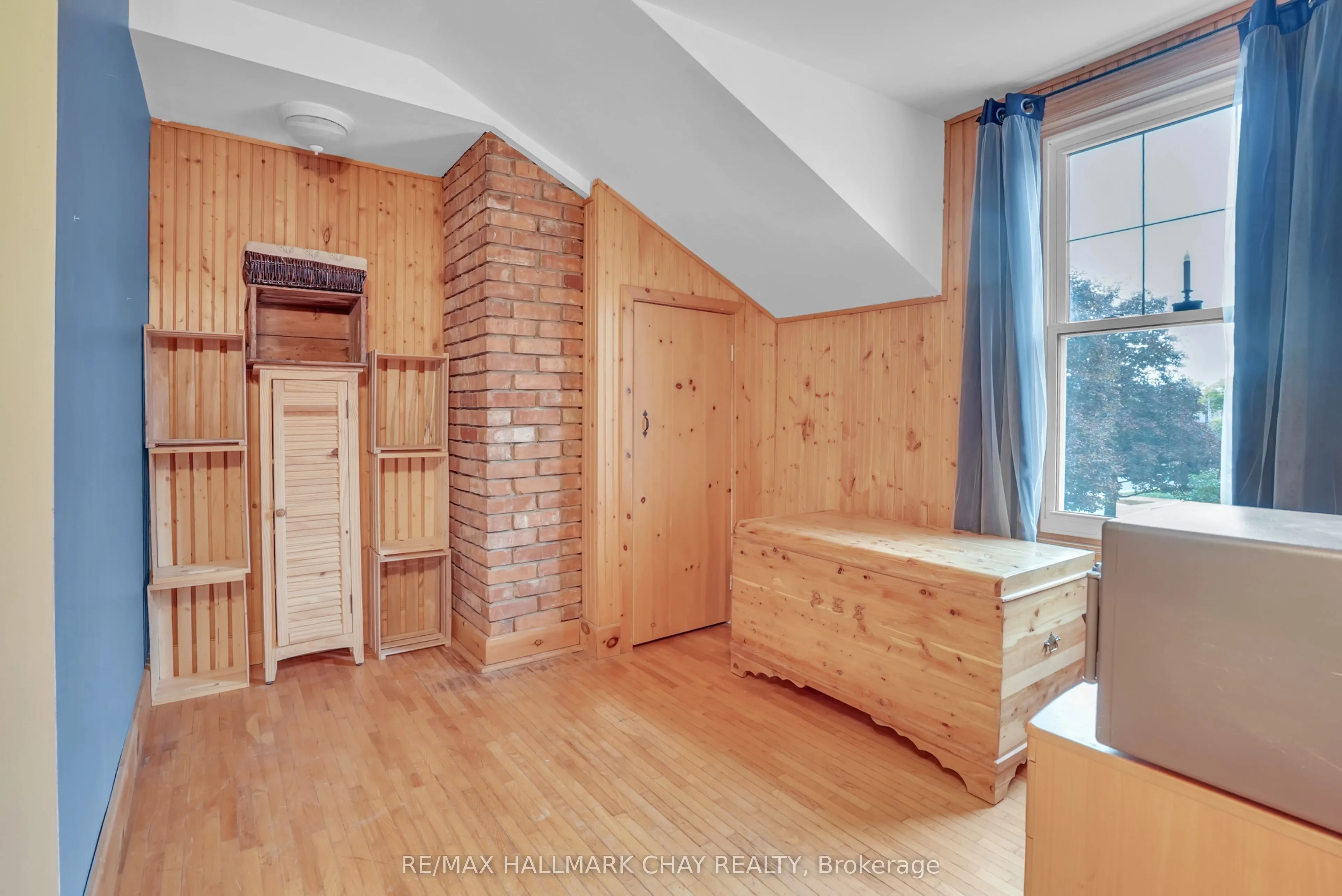 6164 County Rd 13 Road