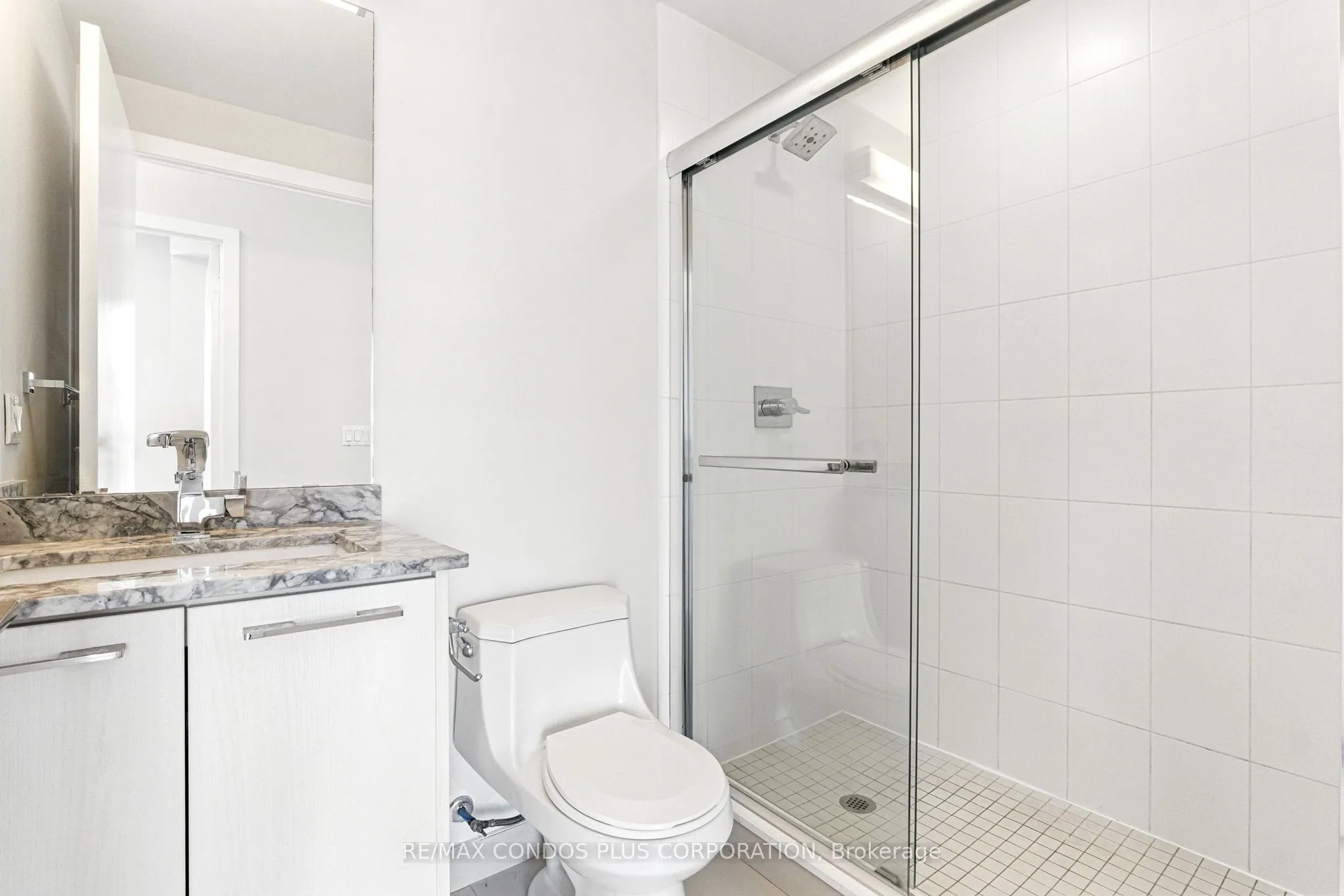 9471 Yonge Street, #Lph15