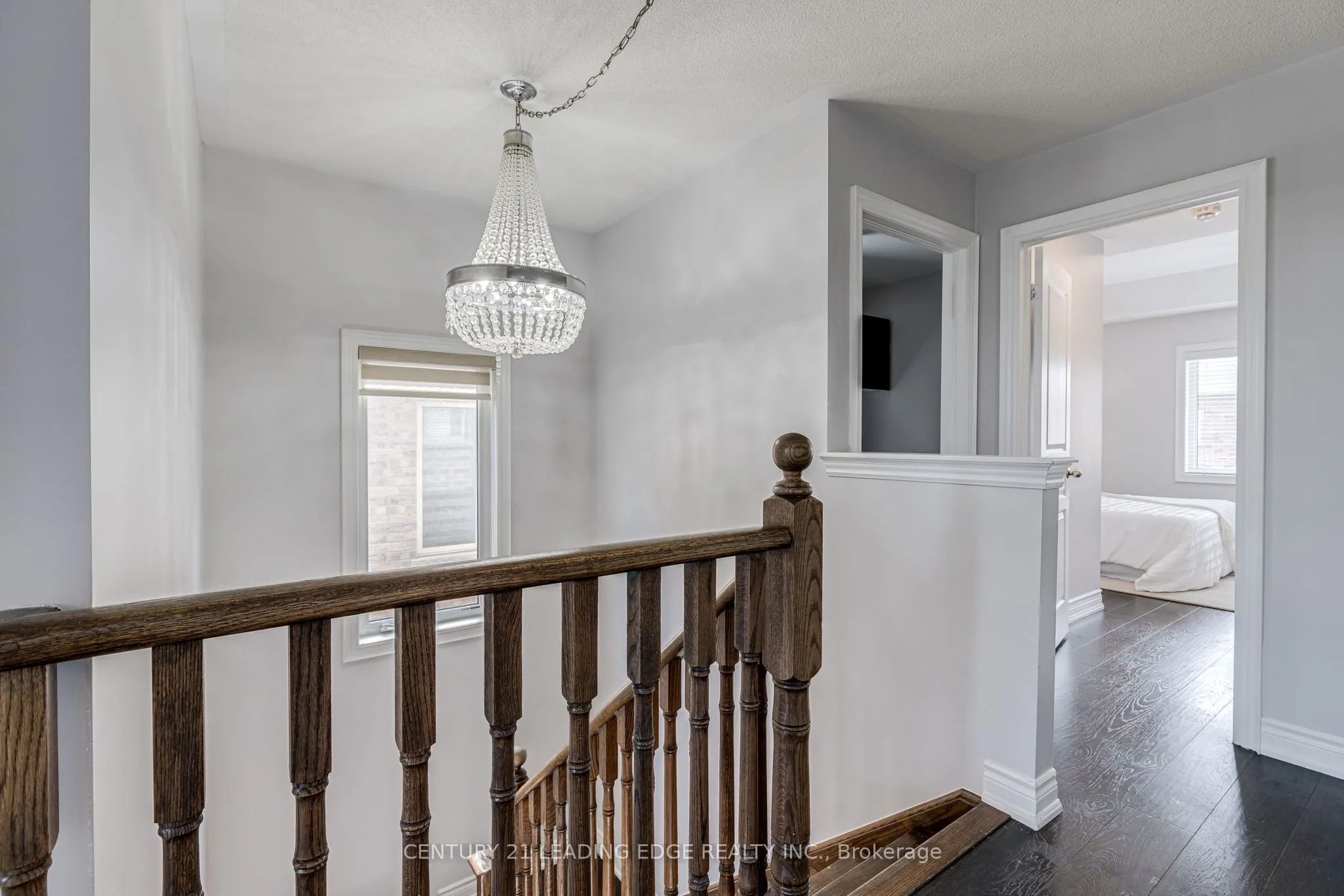 102 MACTIER Drive, #UPPER