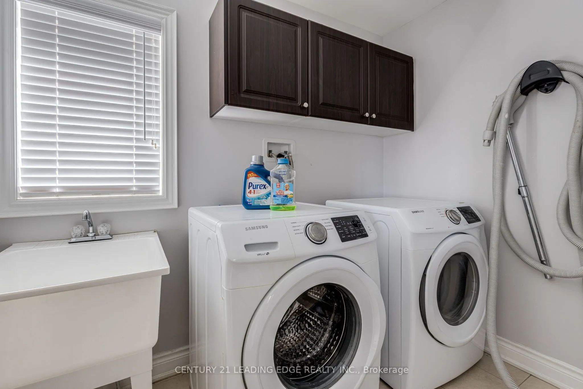 102 MACTIER Drive, #UPPER