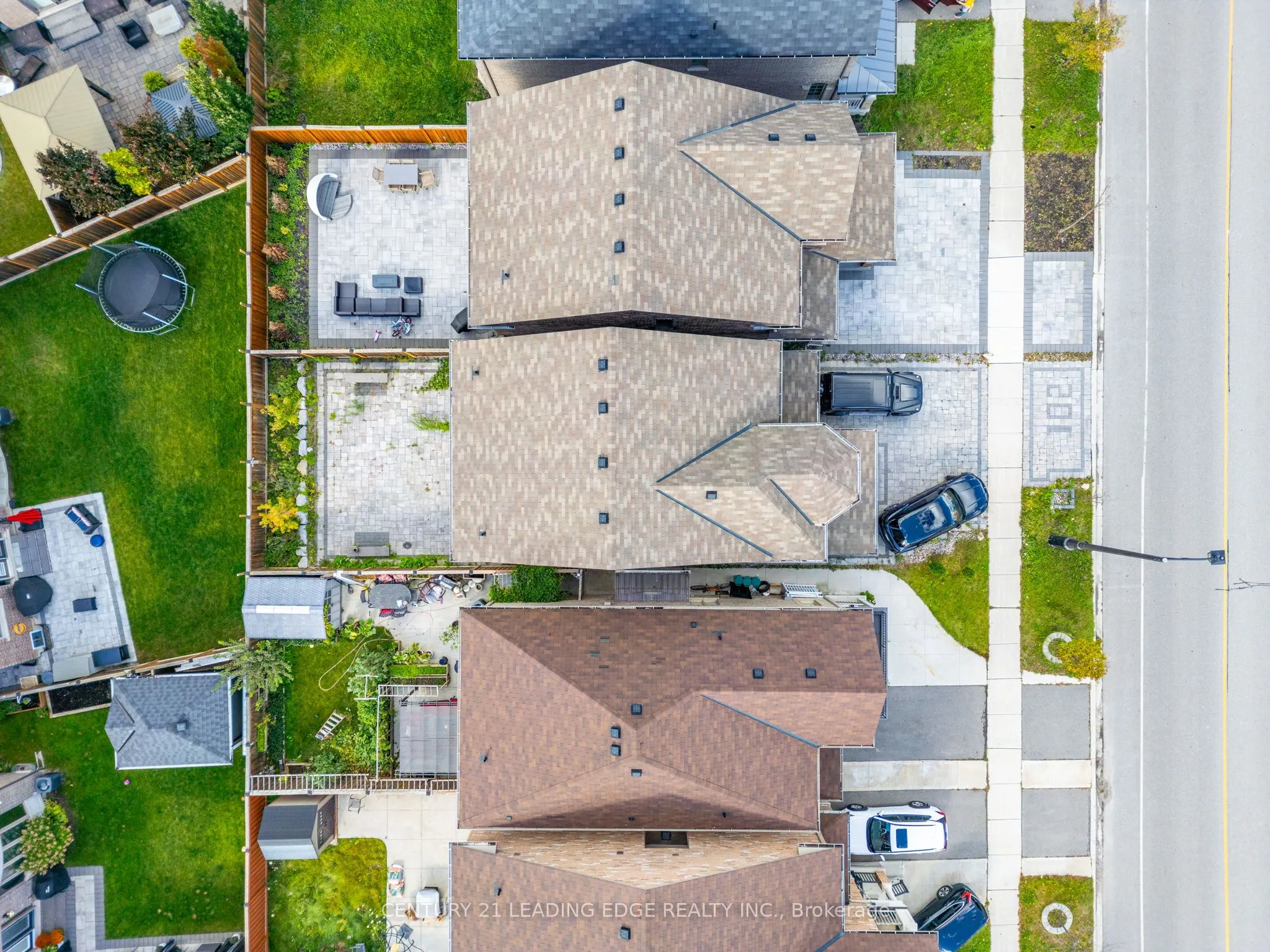 102 MACTIER Drive, #UPPER