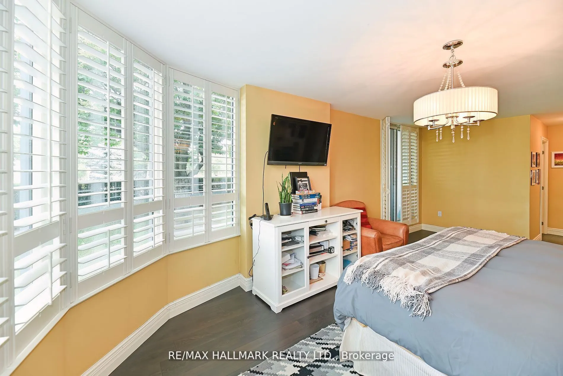 333 Clark Avenue, #105