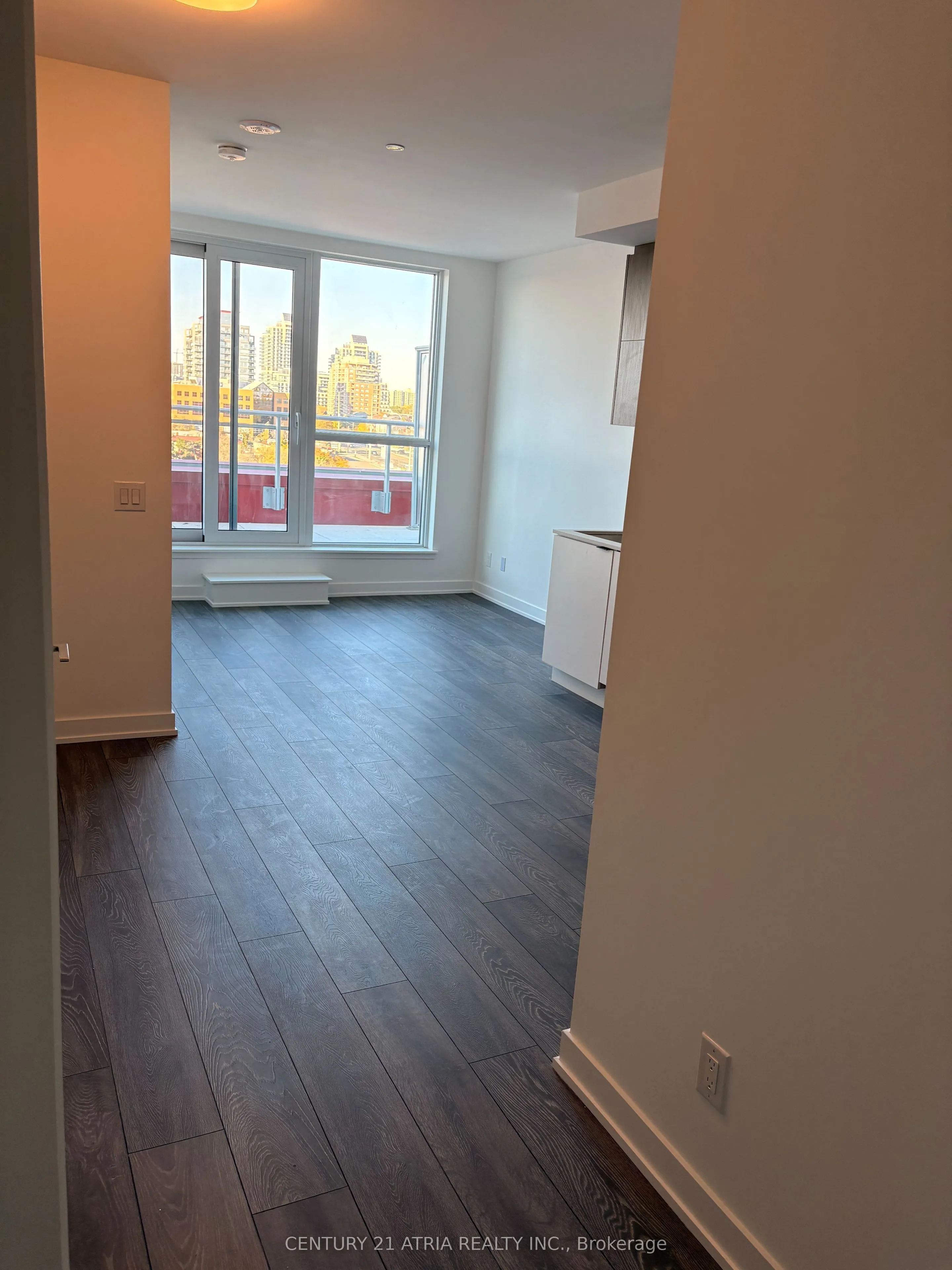 8888 Yonge Street, #712