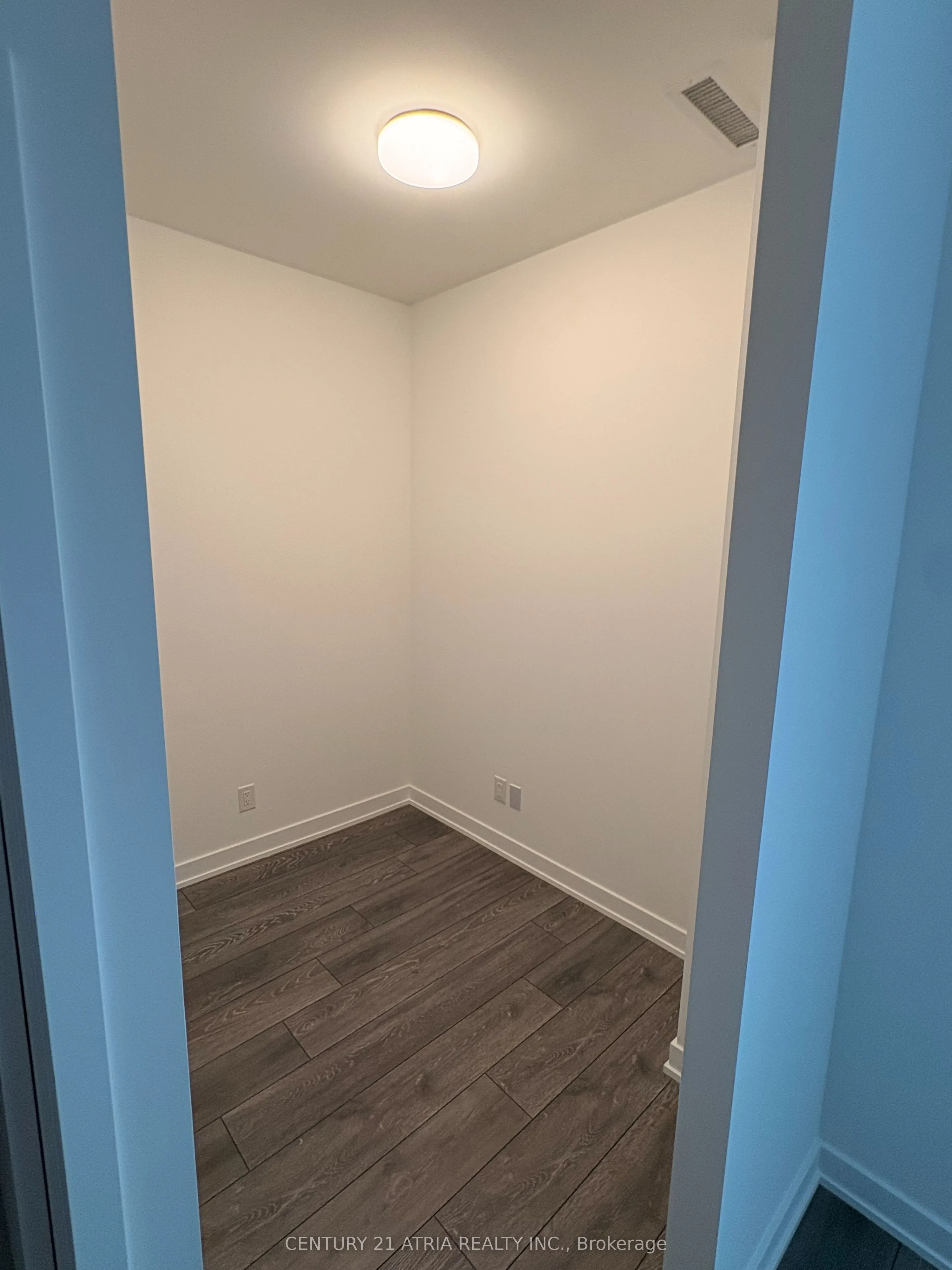 8888 Yonge Street, #705