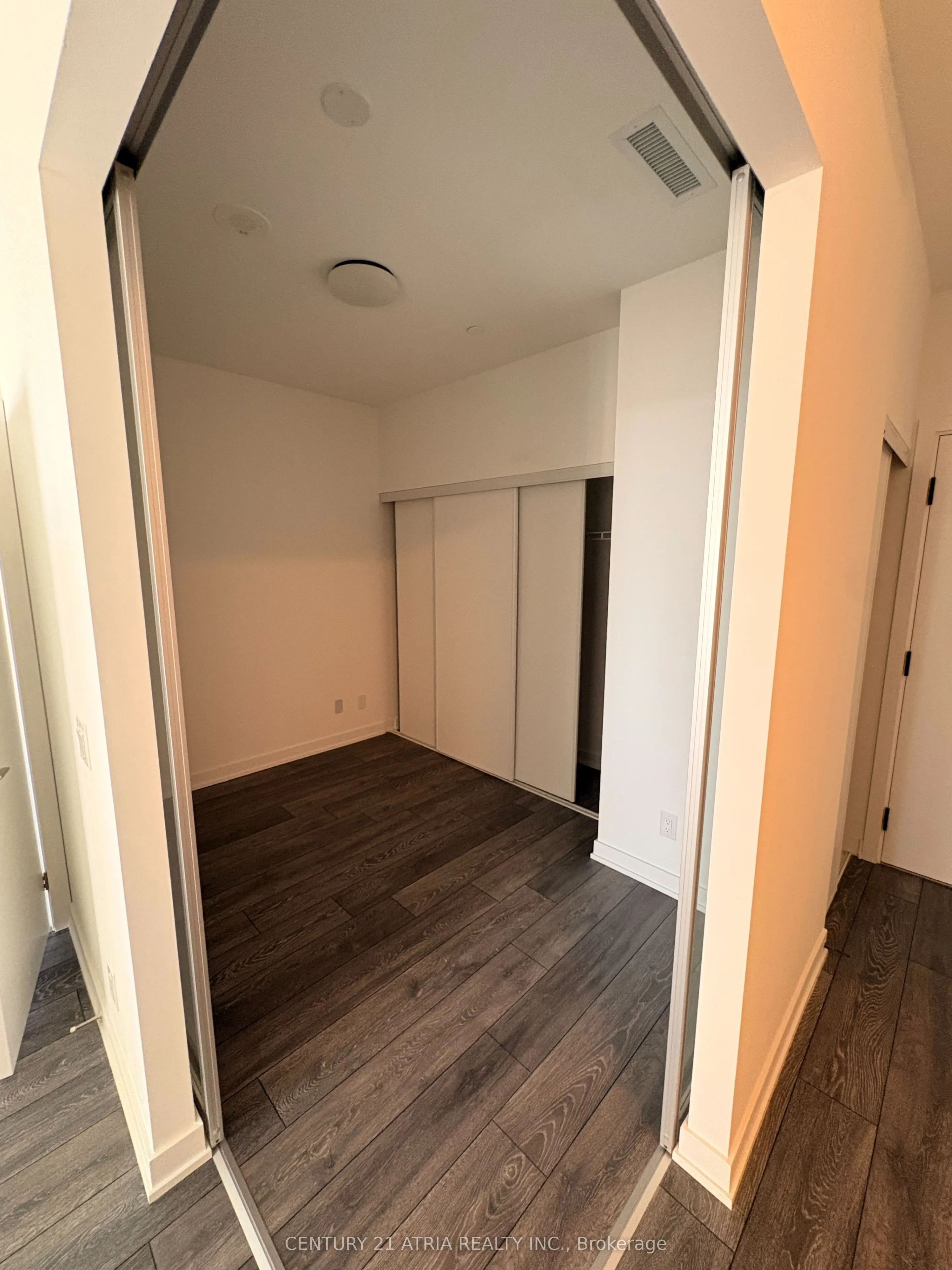 8888 Yonge Street, #705