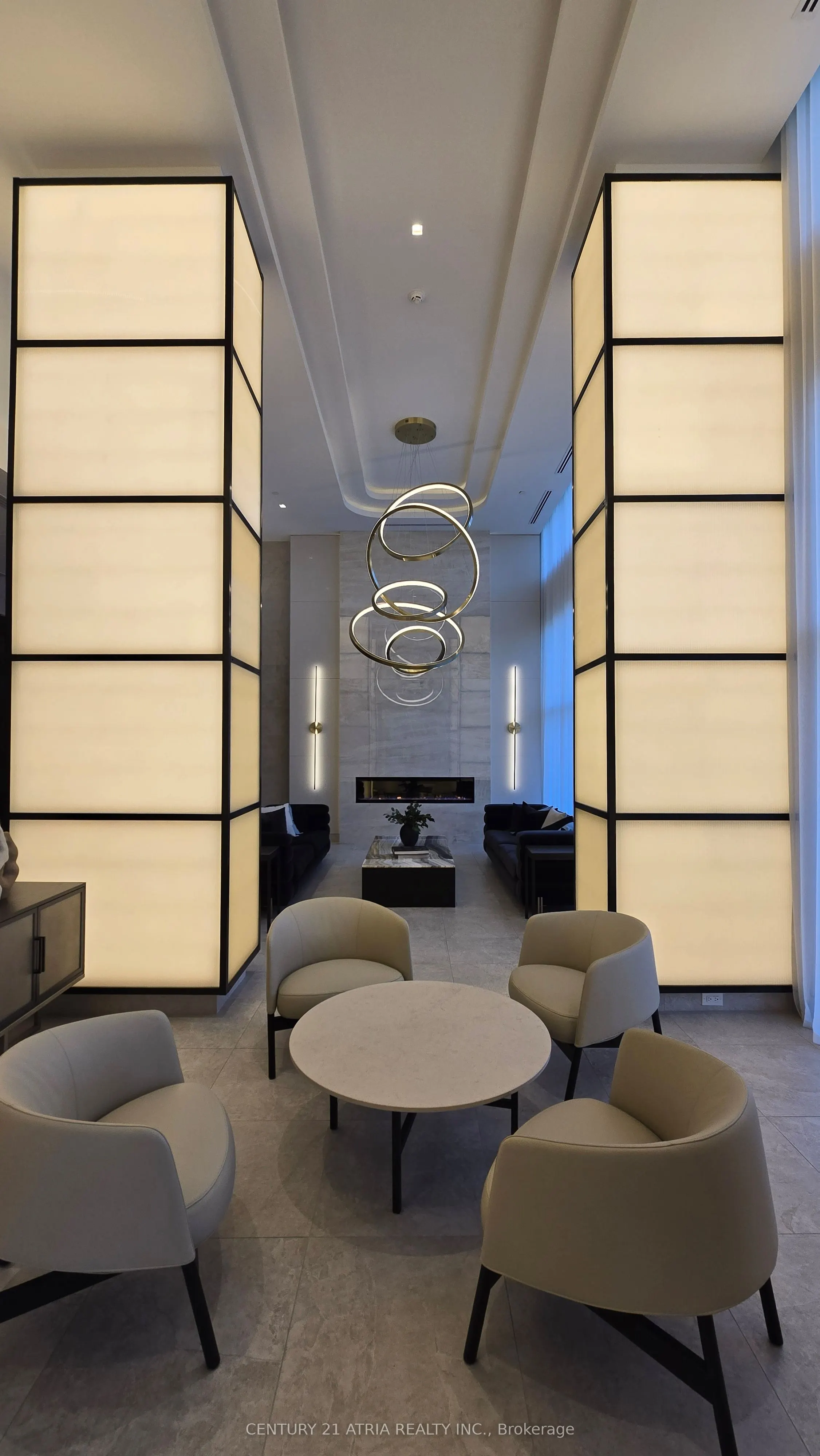 8888 Yonge Street, #901