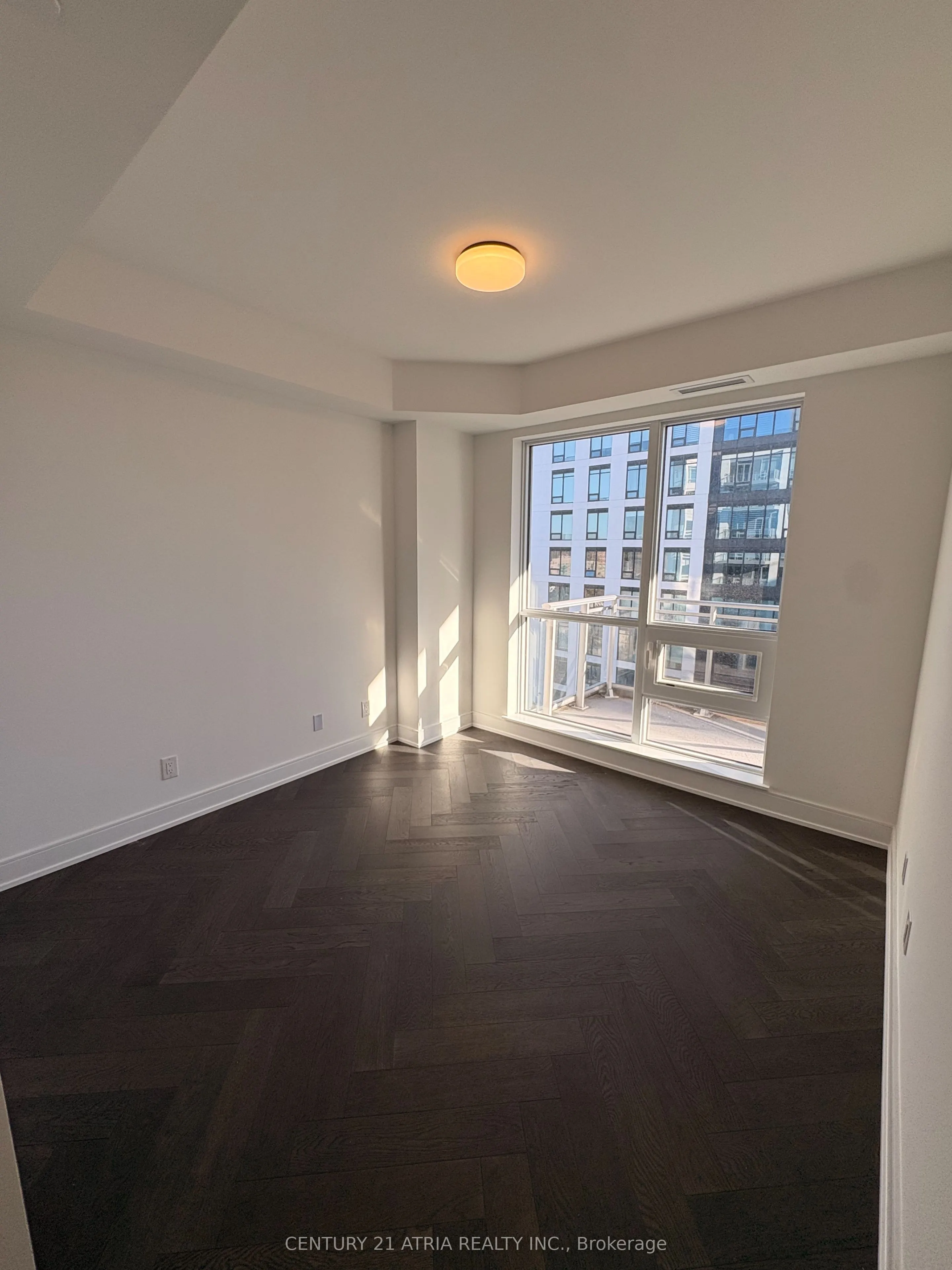 8888 Yonge Street, #901