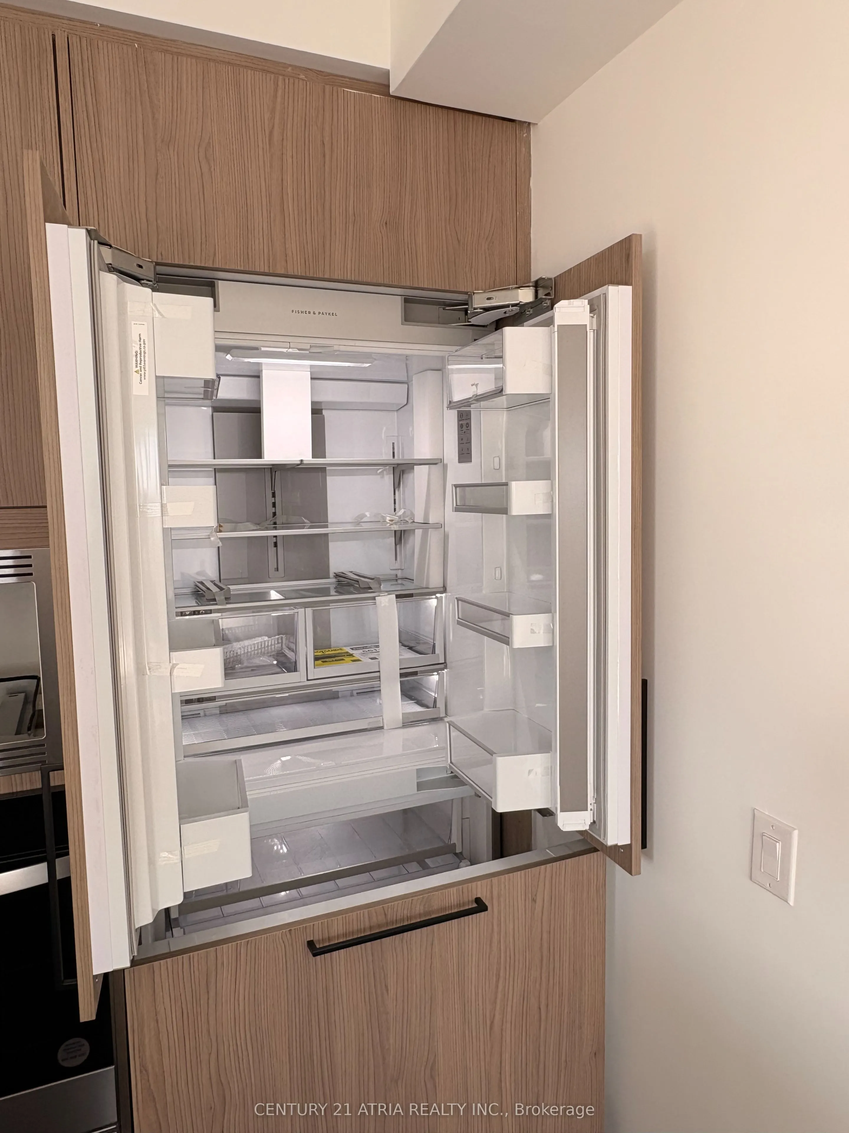 8888 Yonge Street, #901