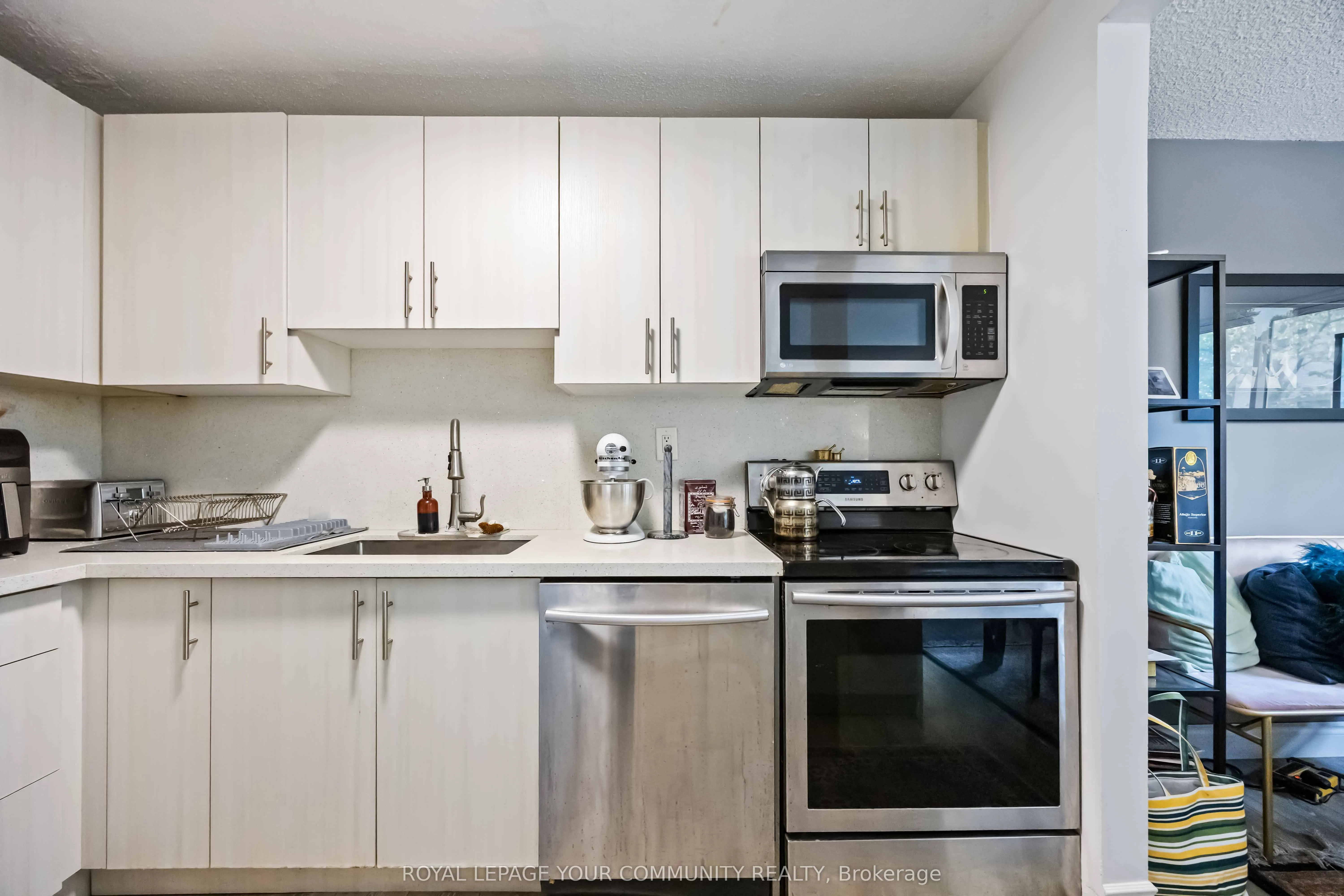 22 porterfield Crescent, #tba