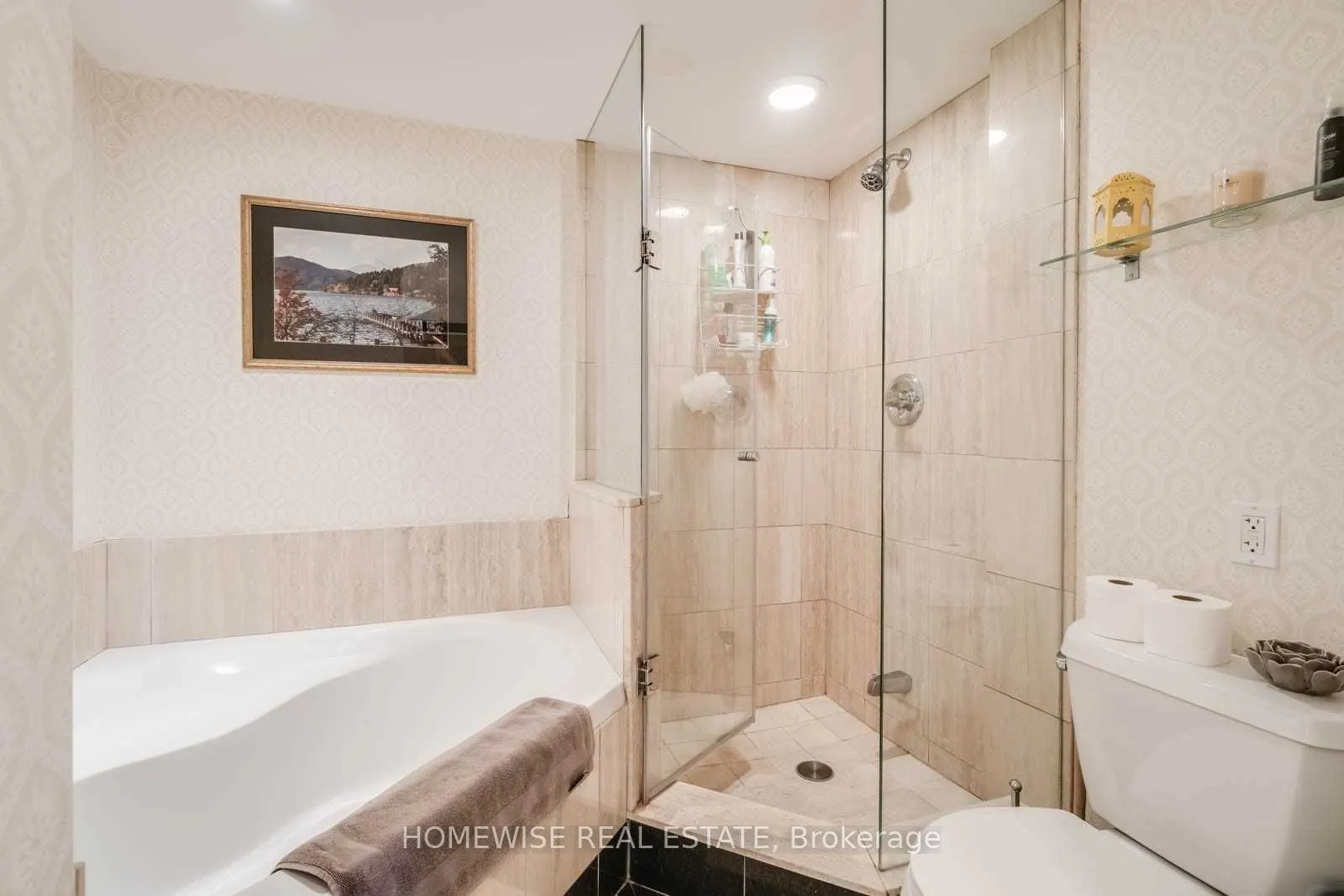 130 Pond Drive, #212