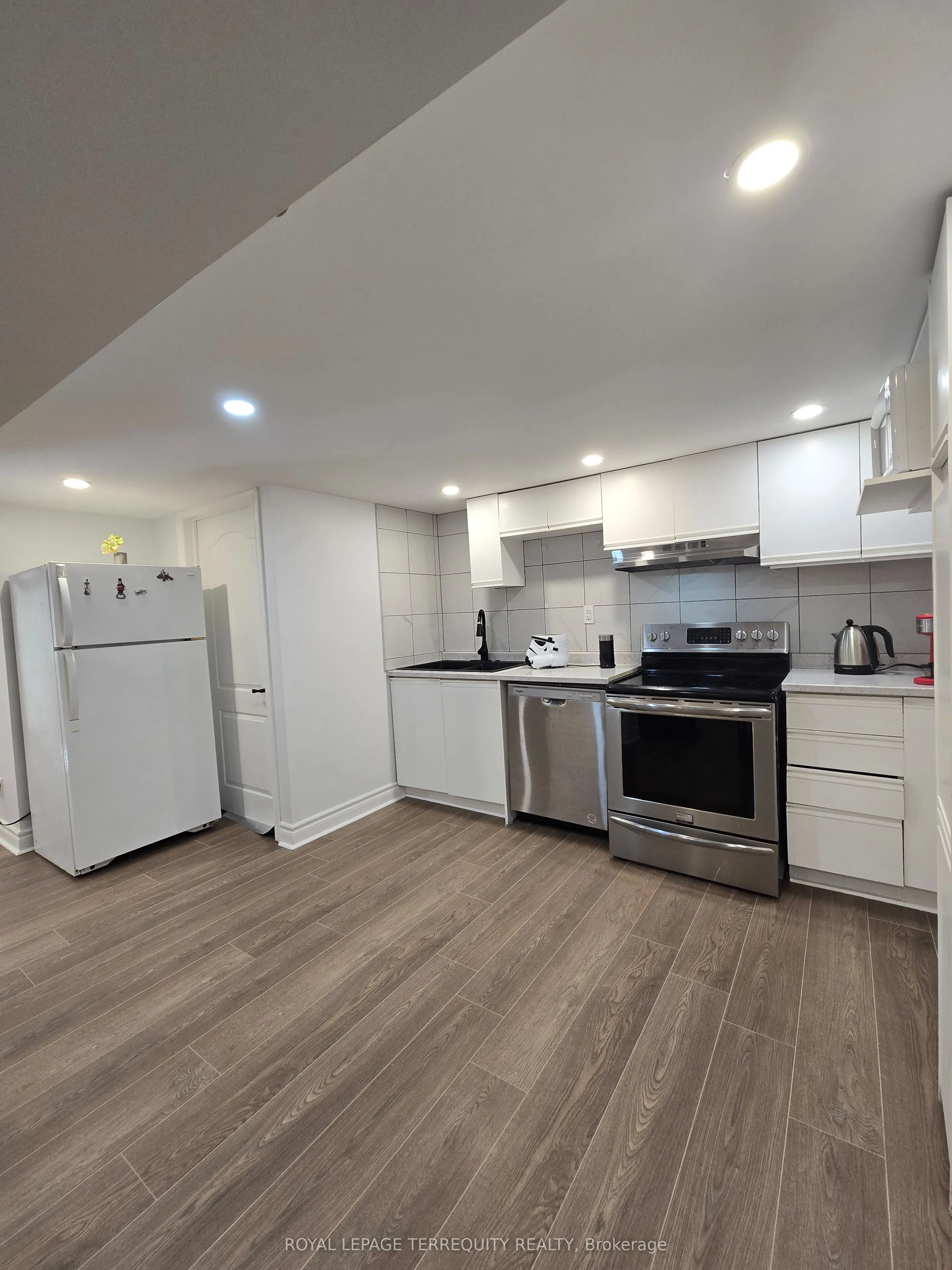 55 Queens Court, #Bsmt