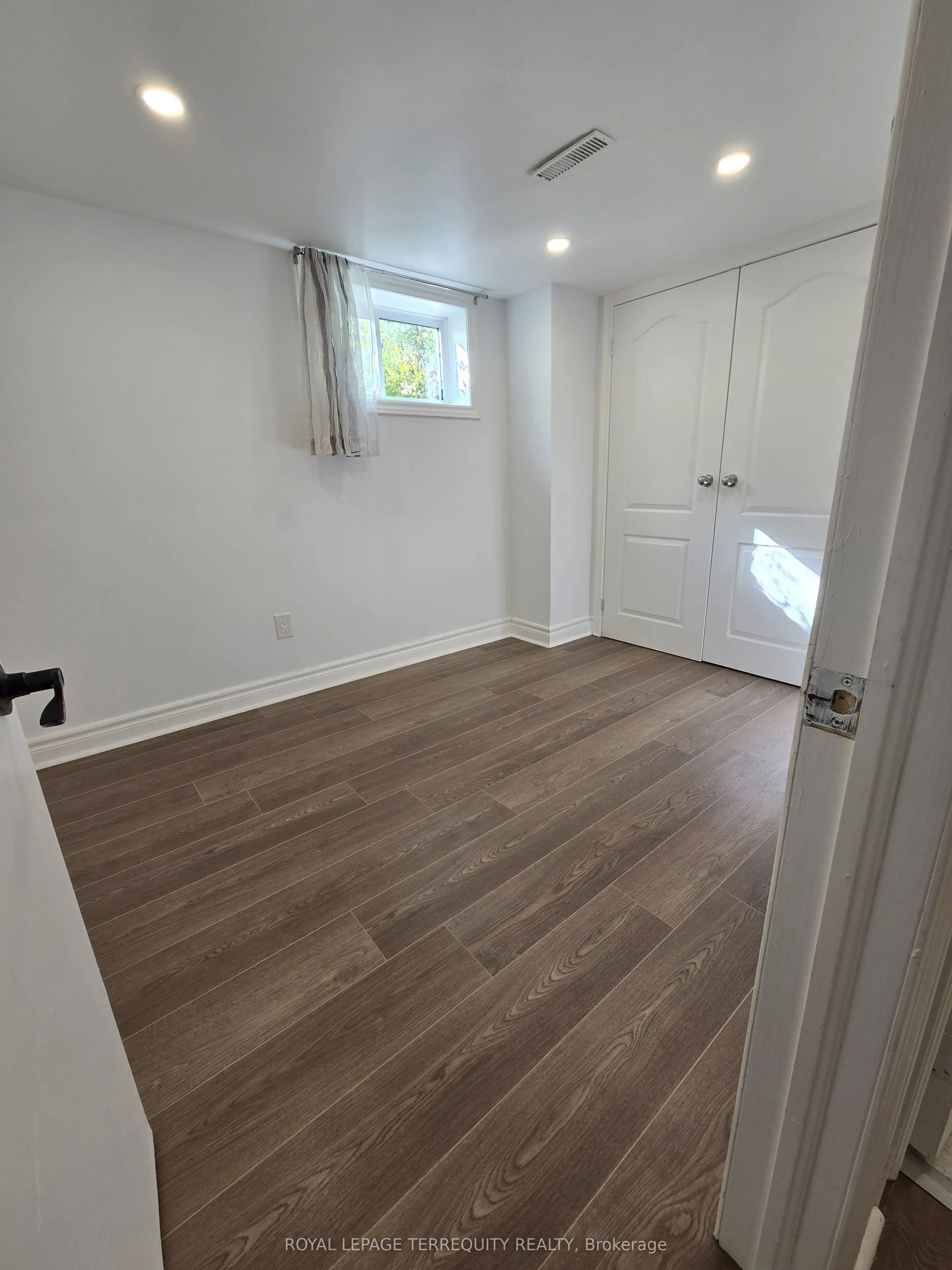 55 Queens Court, #Bsmt