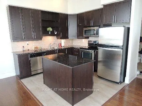 60 South Town Centre Boulevard, #Uph10