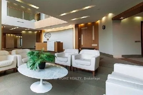 60 South Town Centre Boulevard, #Uph10