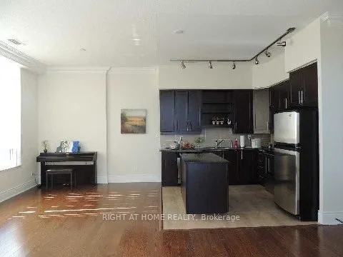 60 South Town Centre Boulevard, #Uph10