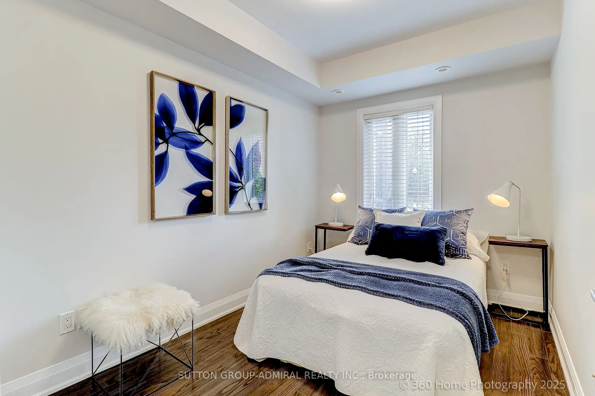 326 John Street, #143