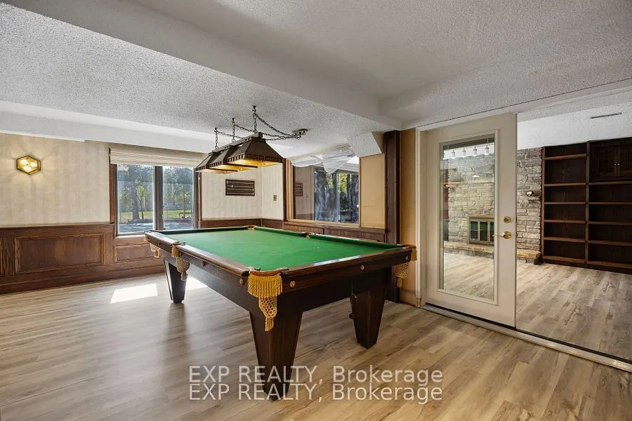 70 Hemingway Crescent