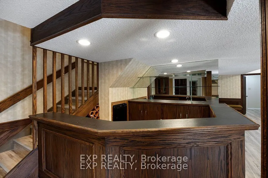 70 Hemingway Crescent