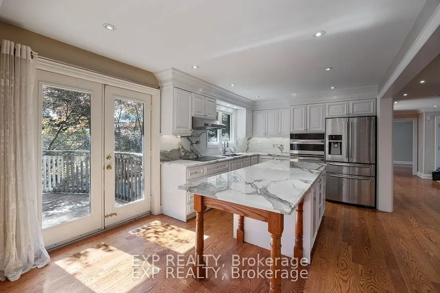 70 Hemingway Crescent