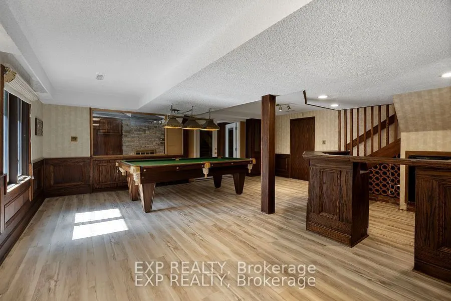 70 Hemingway Crescent