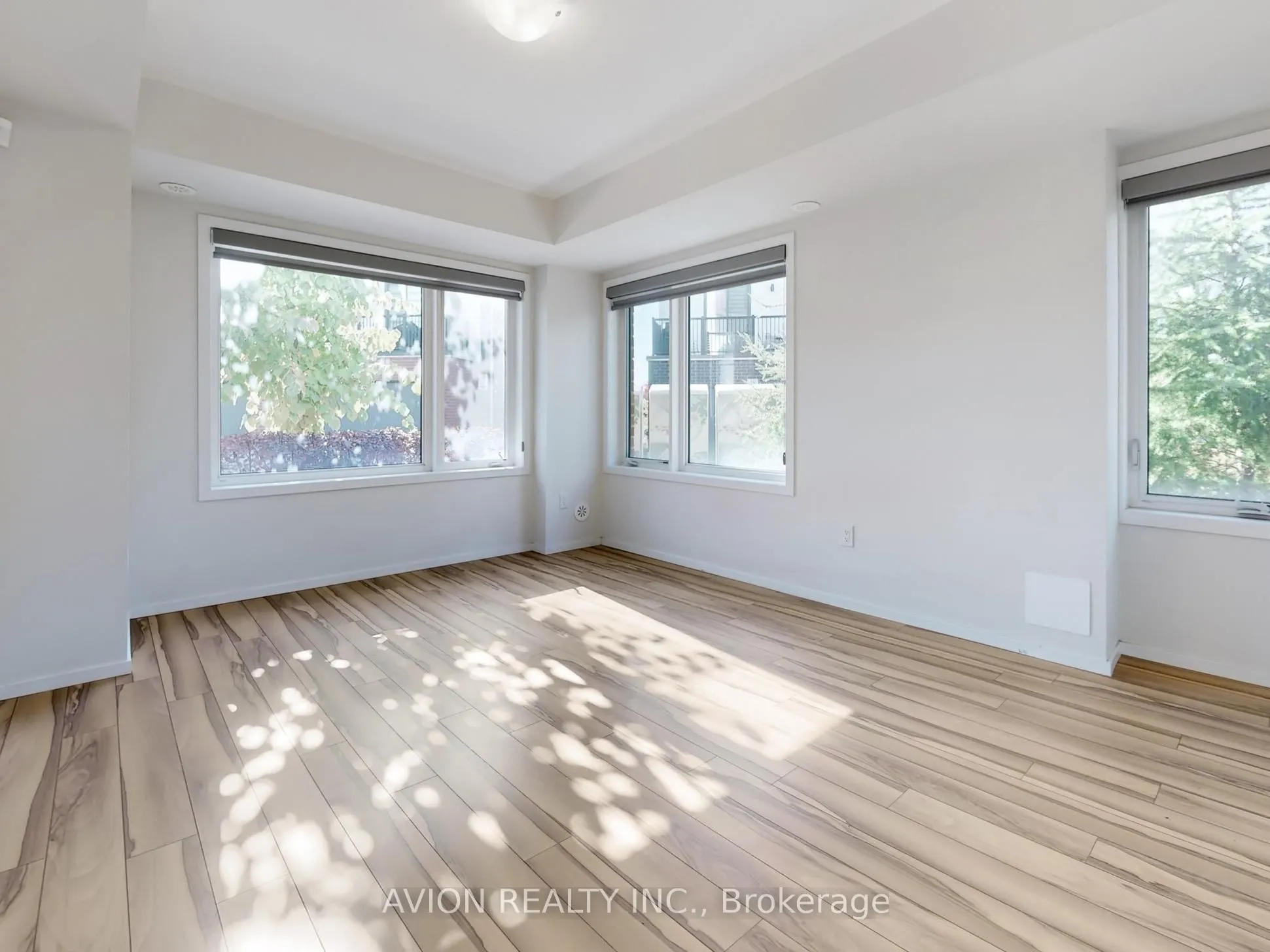 35 Thomas Armstrong Lane, #31