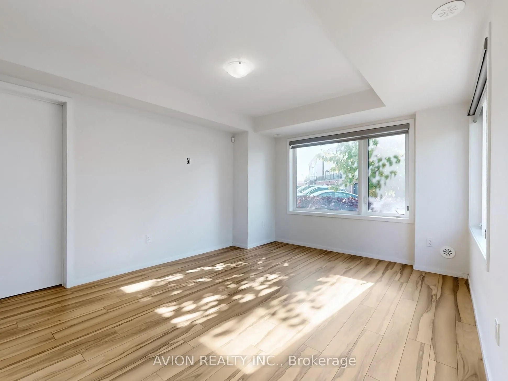 35 Thomas Armstrong Lane, #31