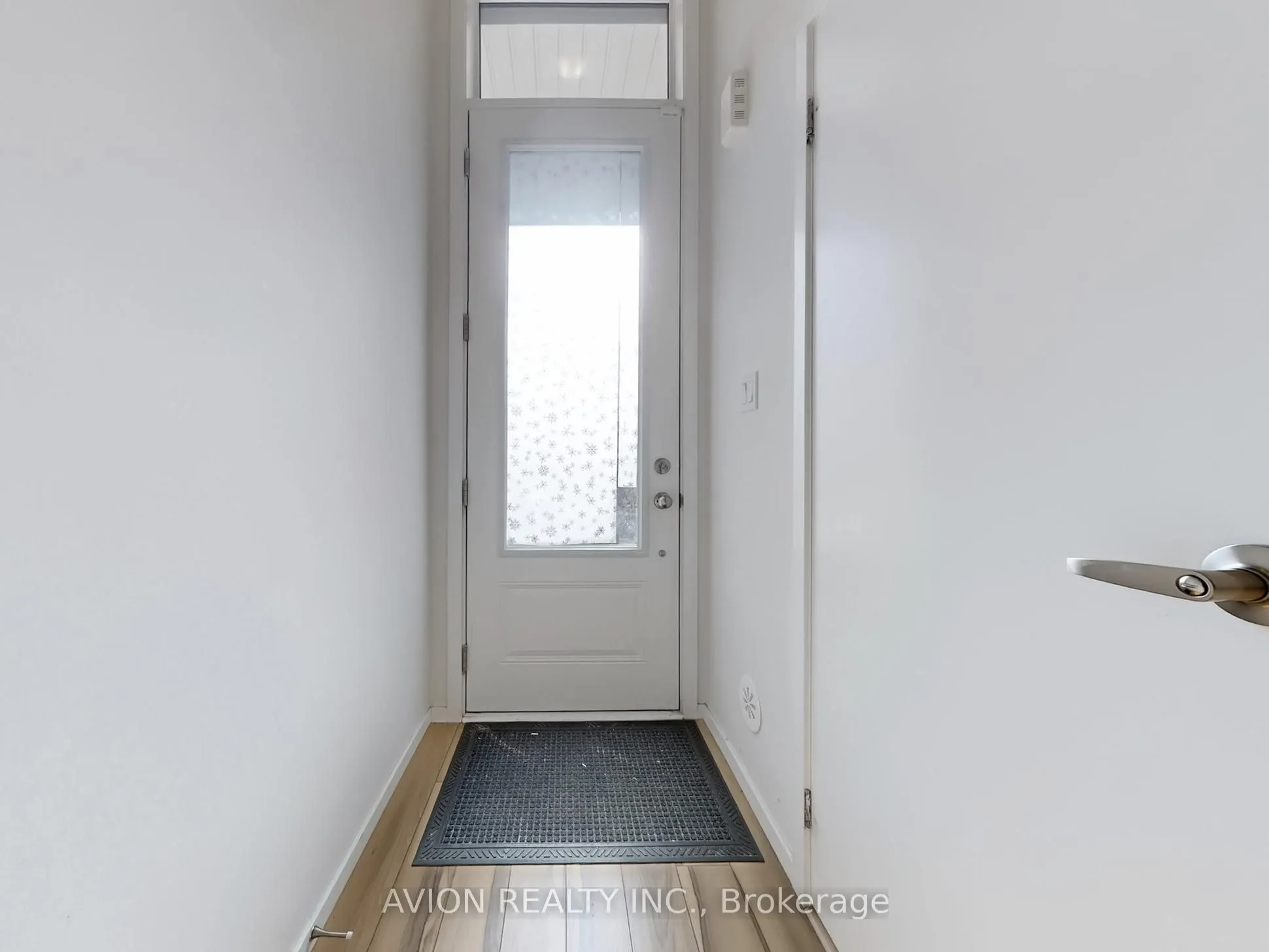 35 Thomas Armstrong Lane, #31