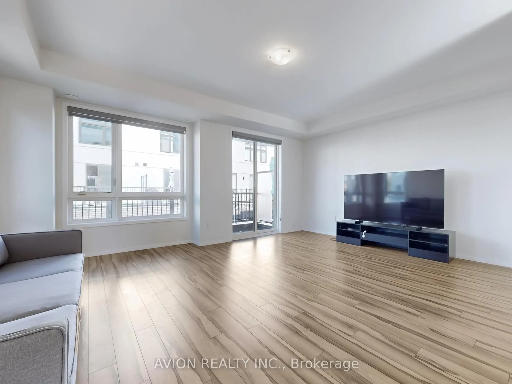 35 Thomas Armstrong Lane, #31