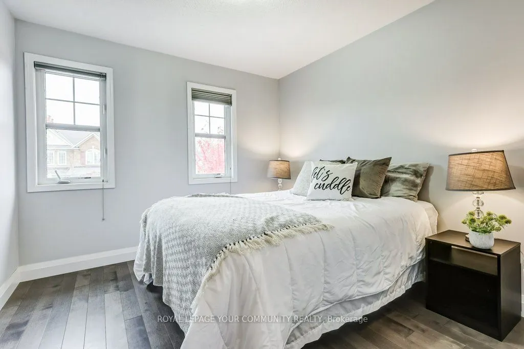 18 Weldon Woods Court