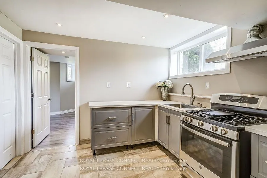 46 Alexander Boulevard