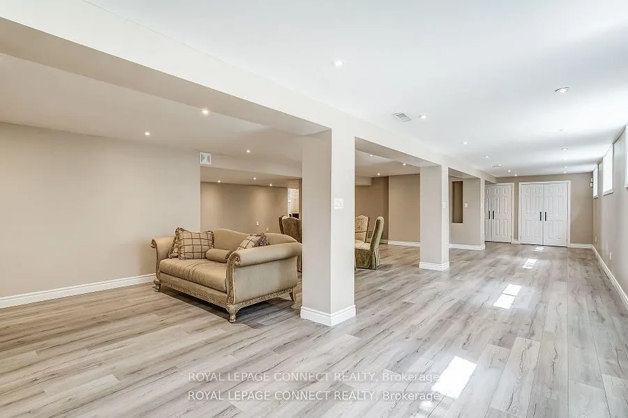 46 Alexander Boulevard