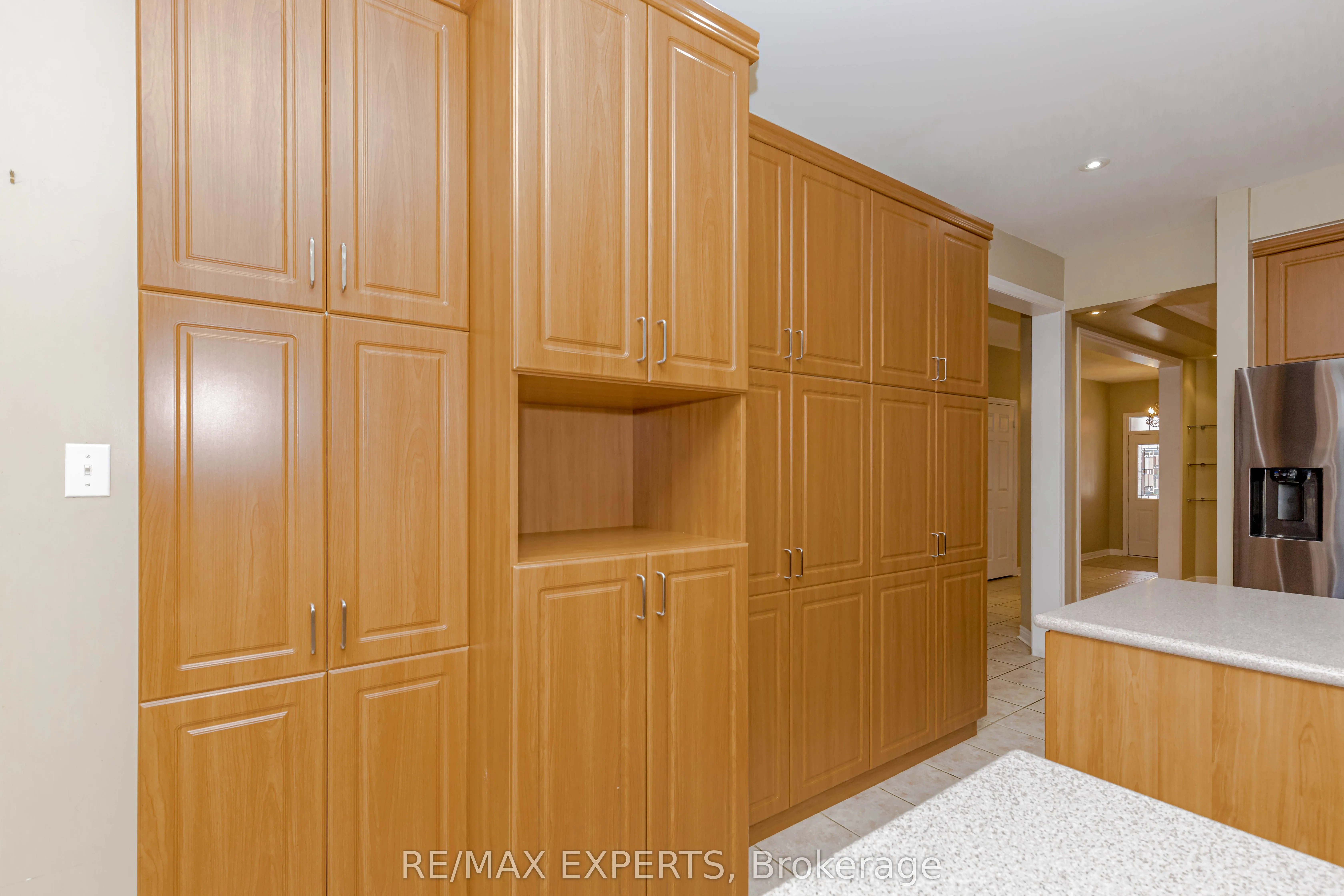 150 Saint Nicholas Crescent