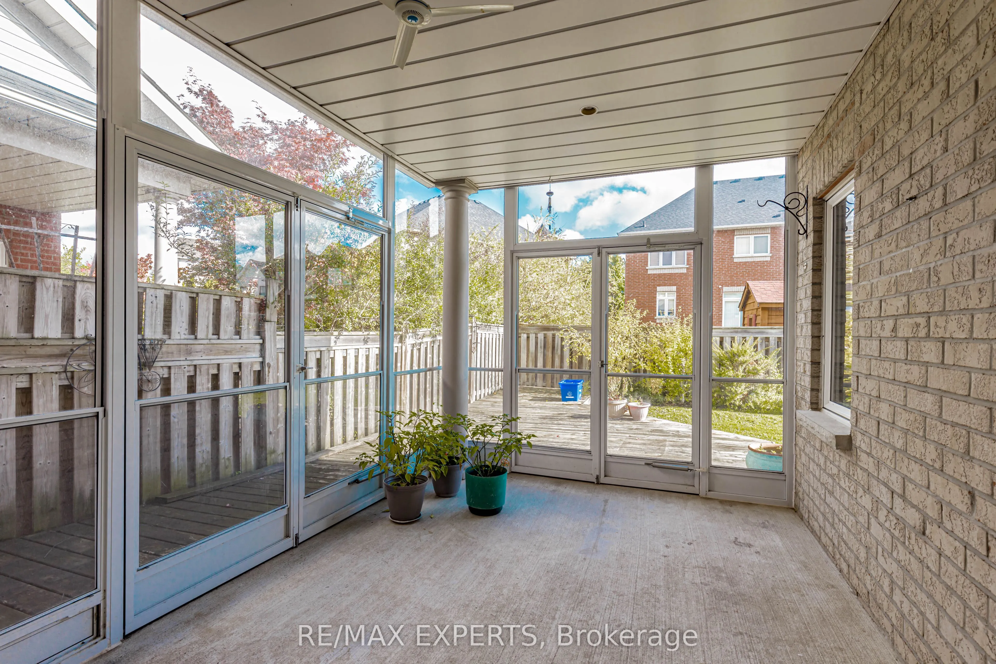 150 Saint Nicholas Crescent