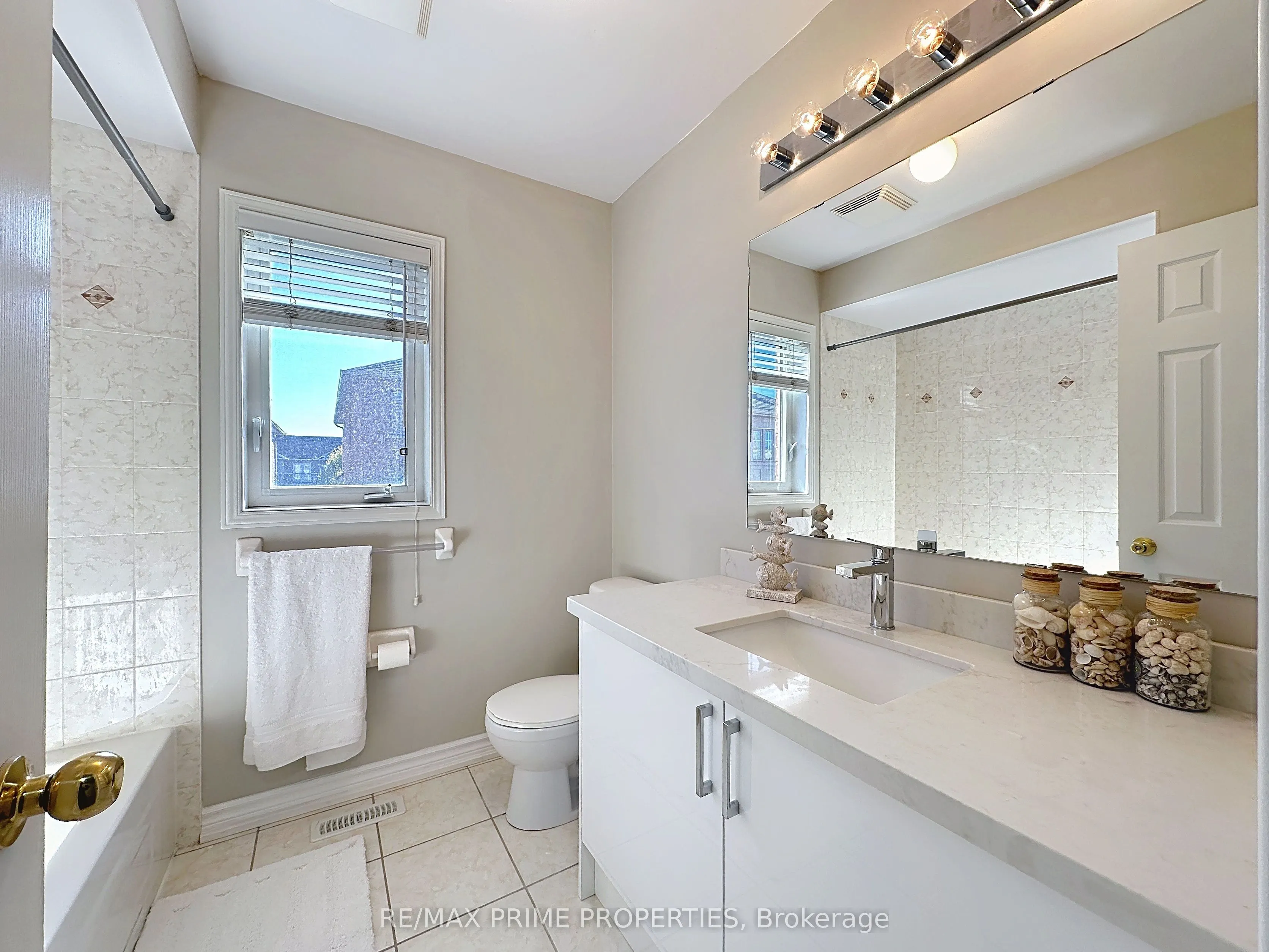 117 Big Hill Crescent