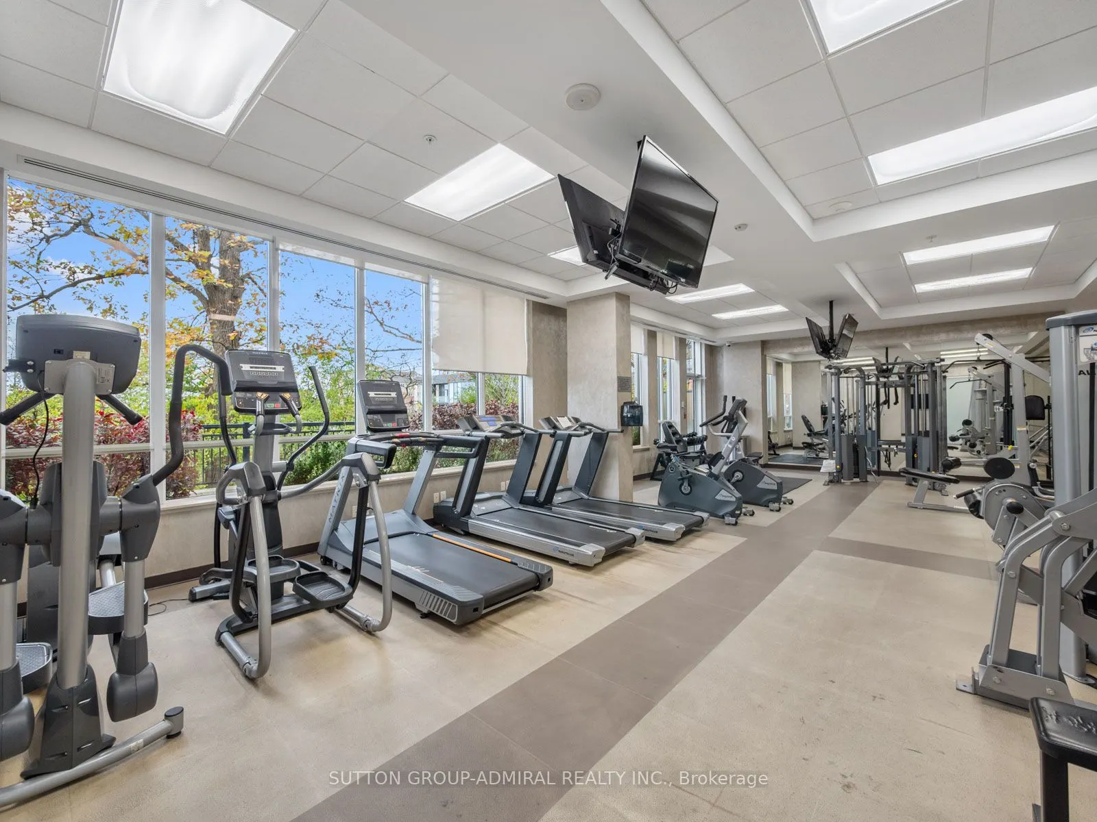 85 North Park Road, #1515