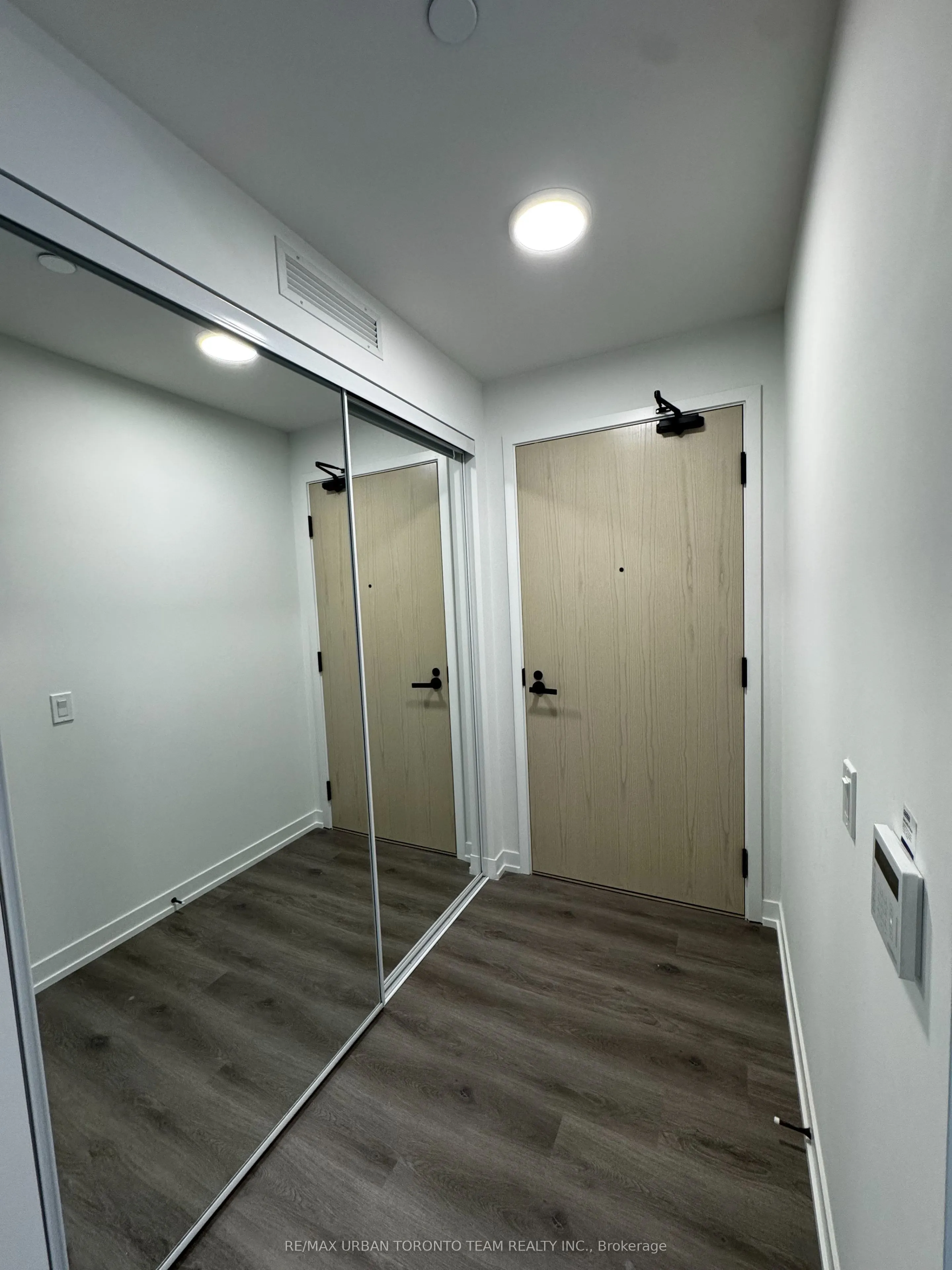 225 Commerce Street, #1202