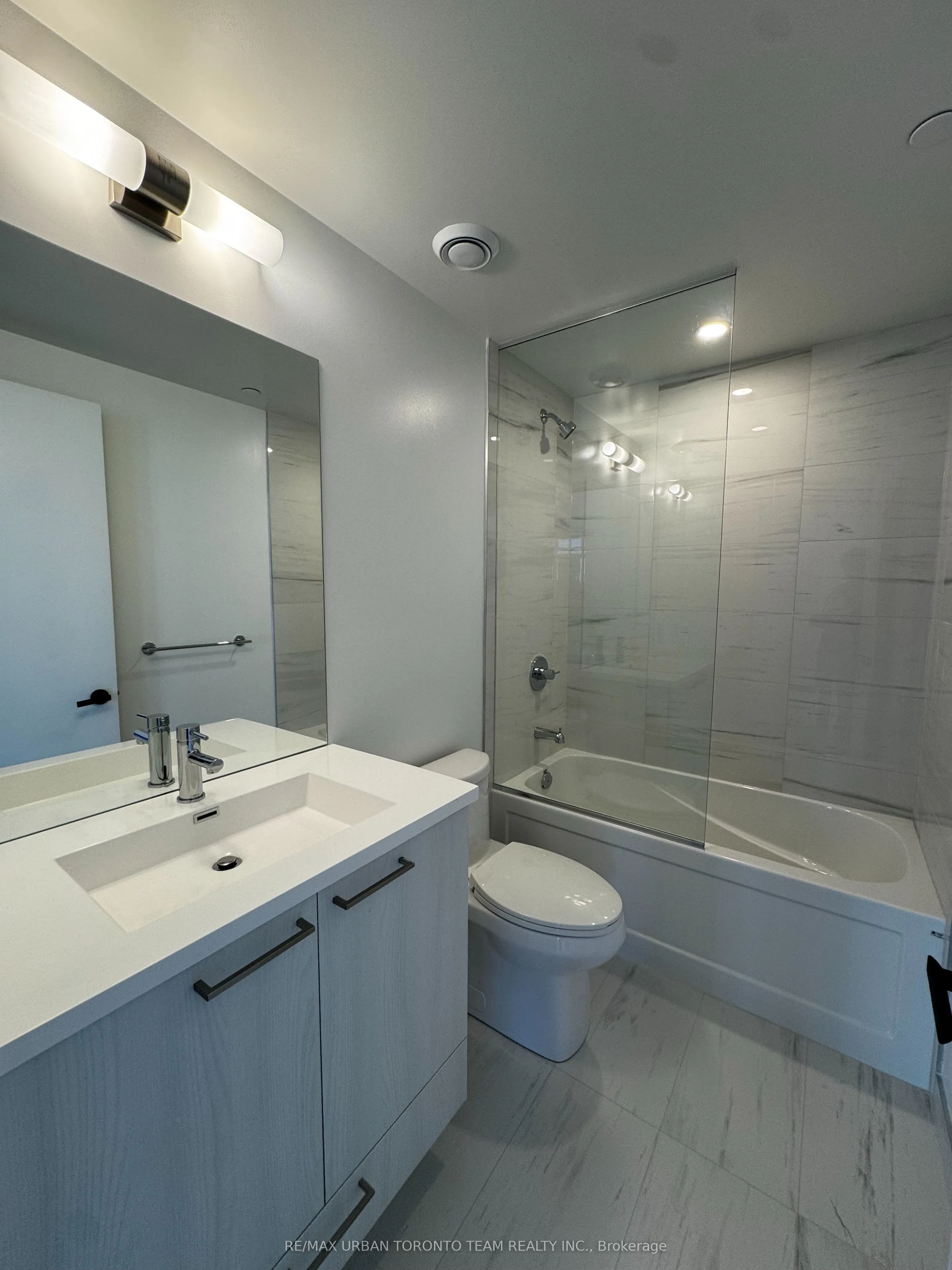 225 Commerce Street, #1202