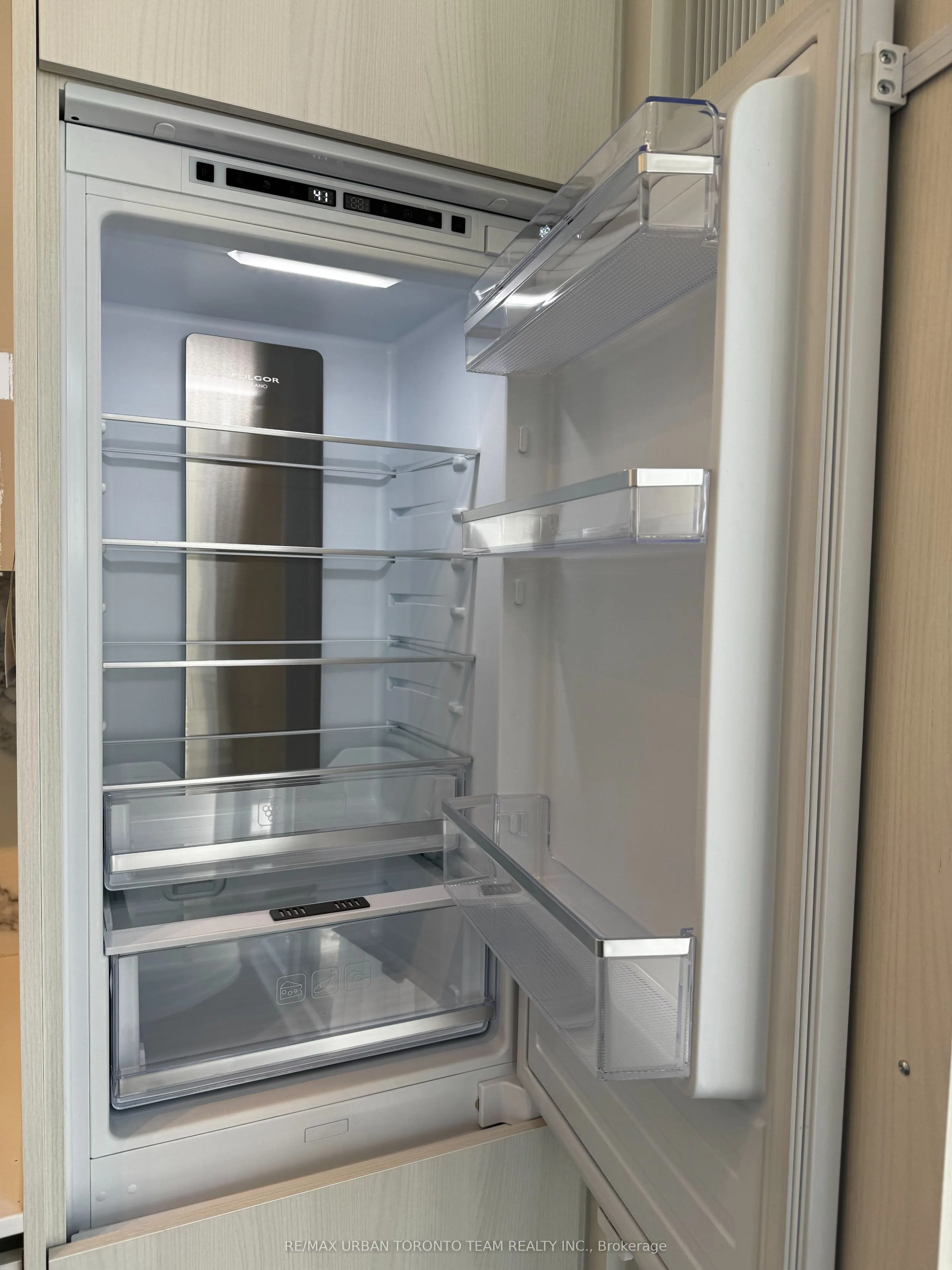 225 Commerce Street, #1202