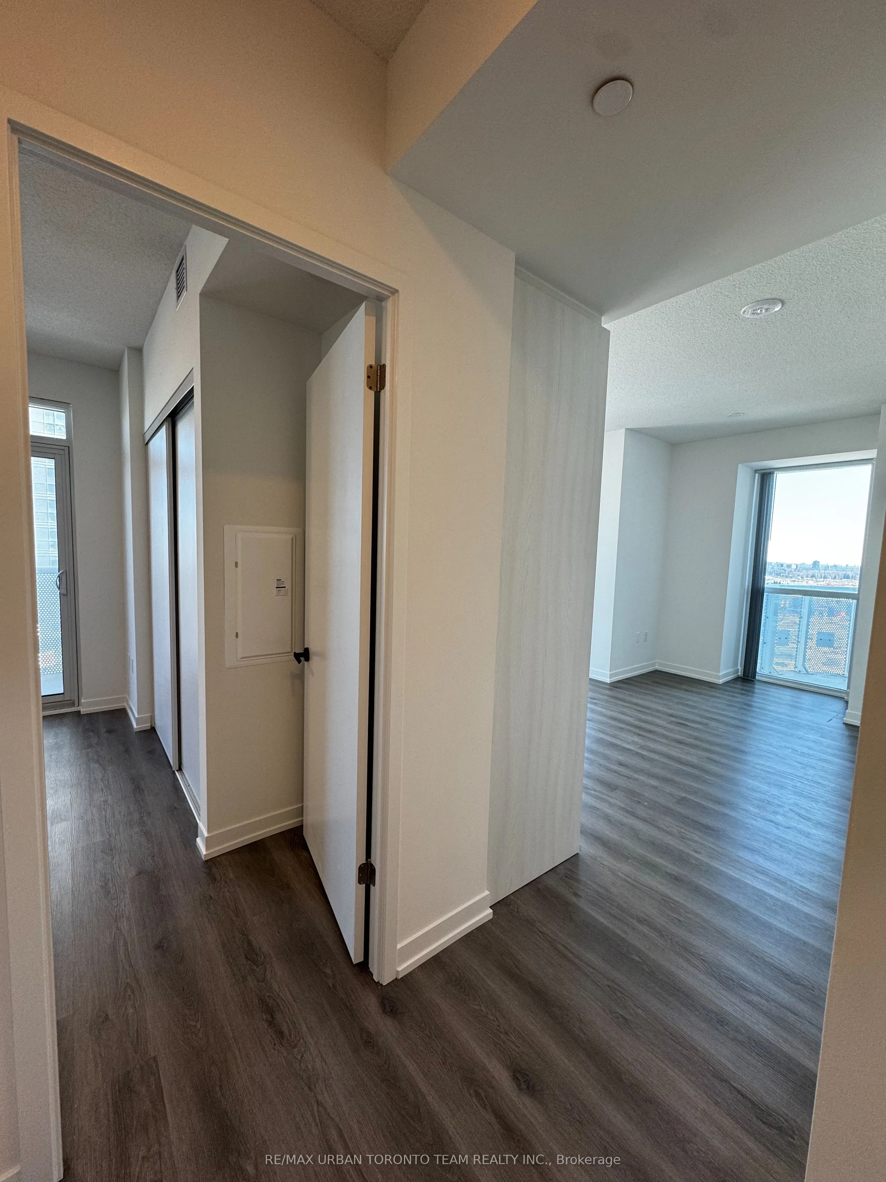 225 Commerce Street, #1202