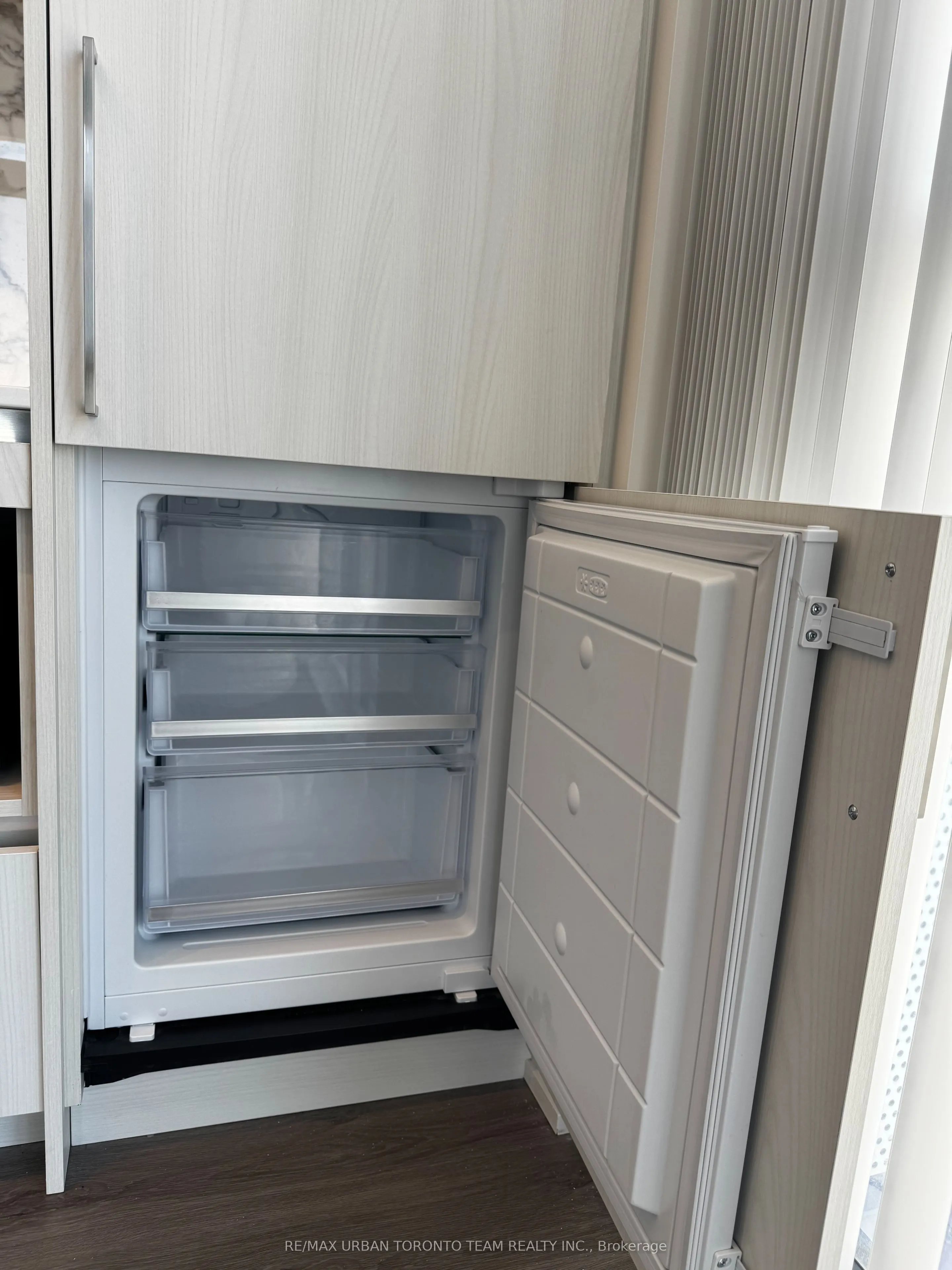 225 Commerce Street, #1202