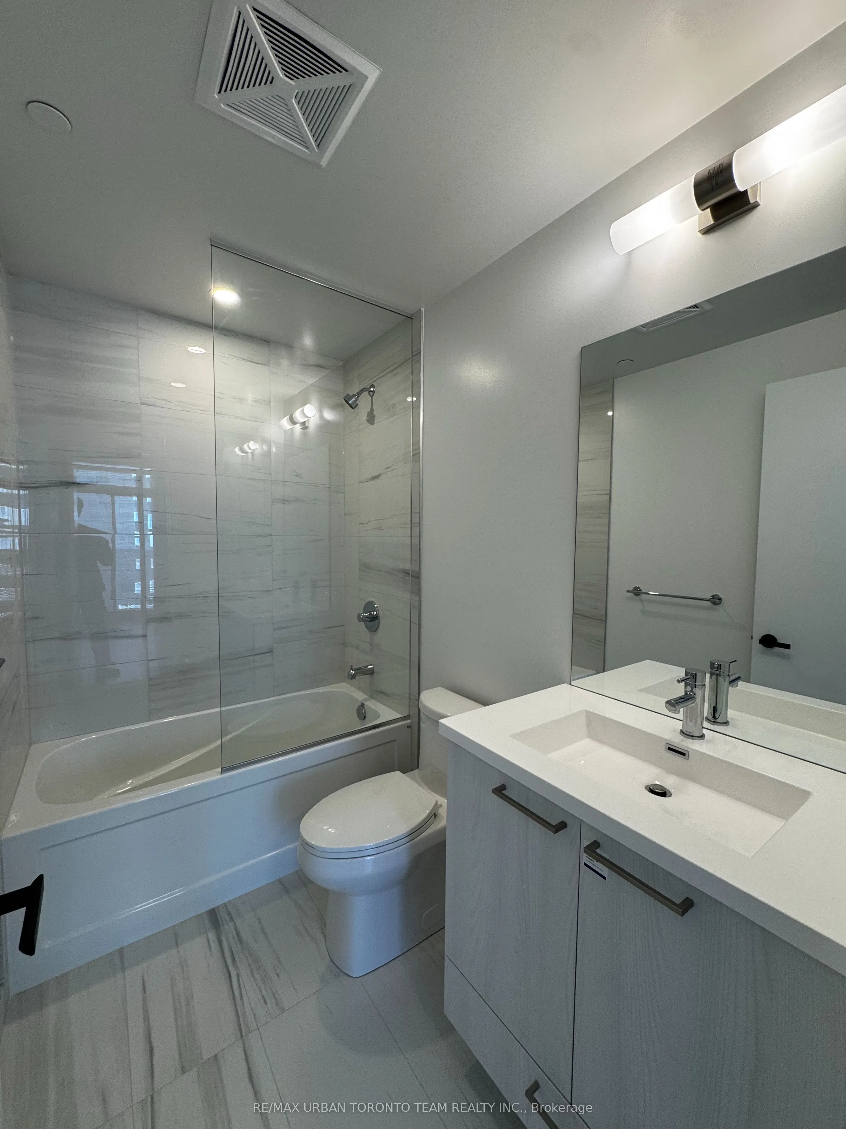 225 Commerce Street, #1202