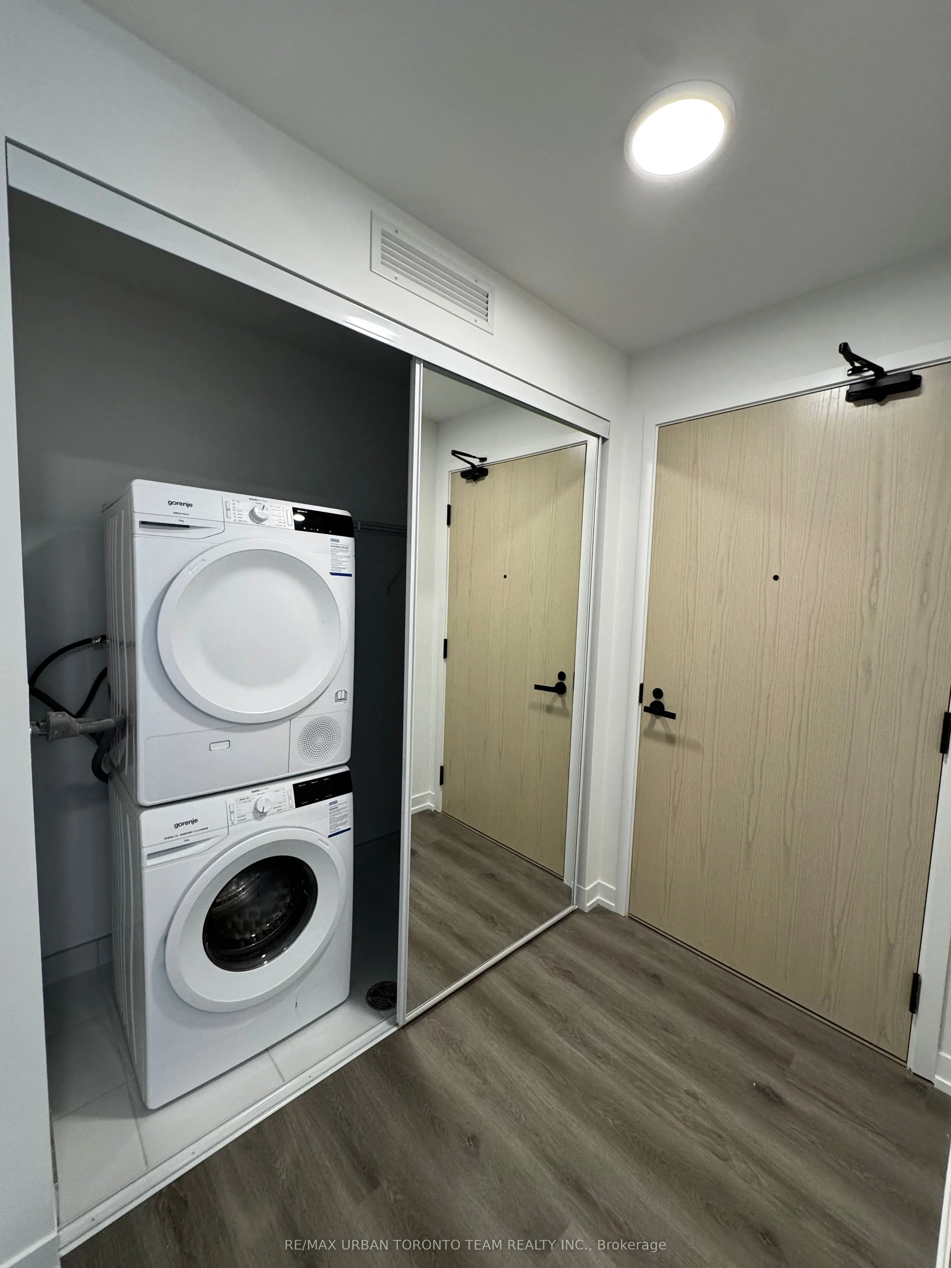 225 Commerce Street, #1202