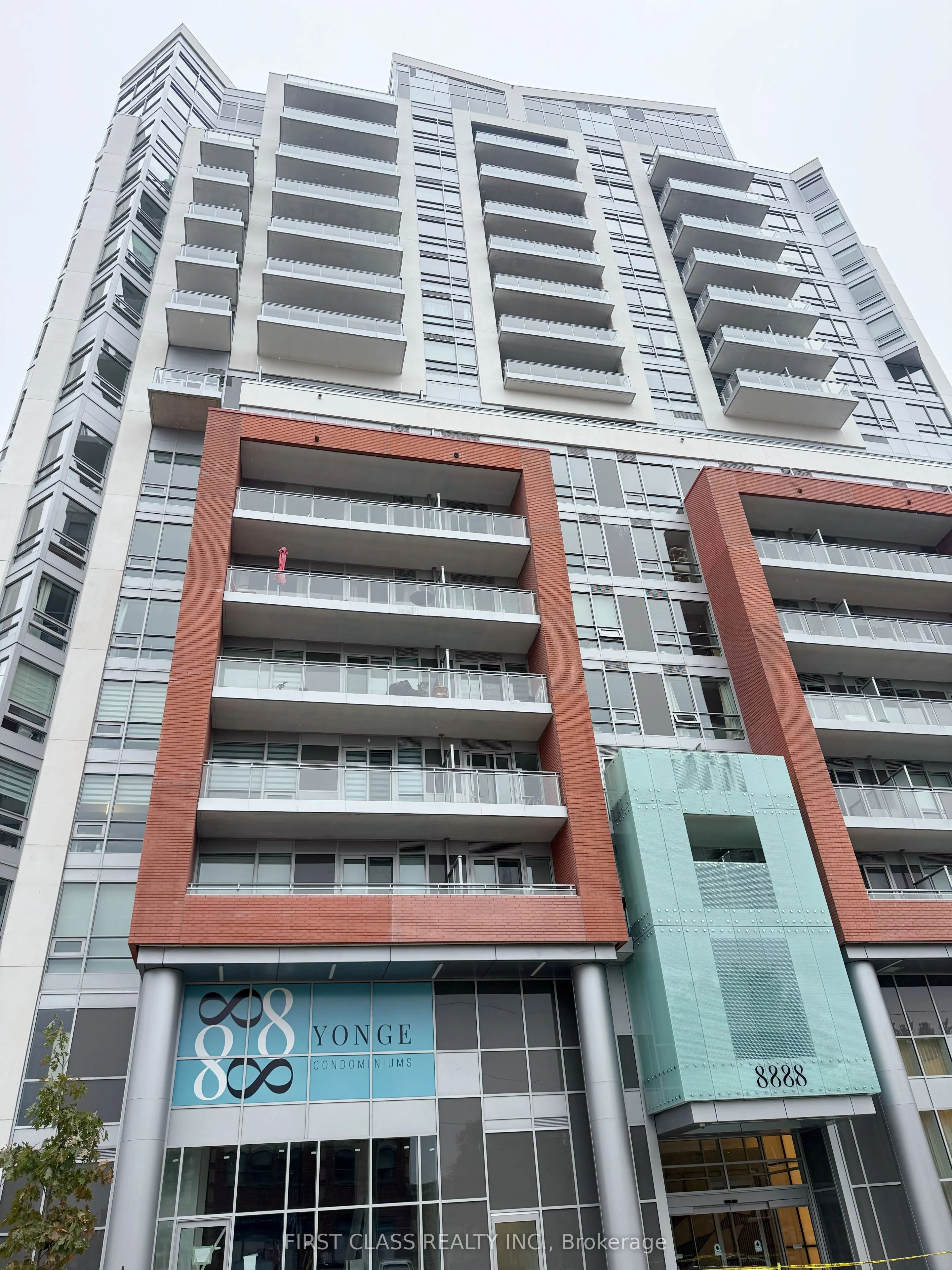 8888 Yonge Street, #709