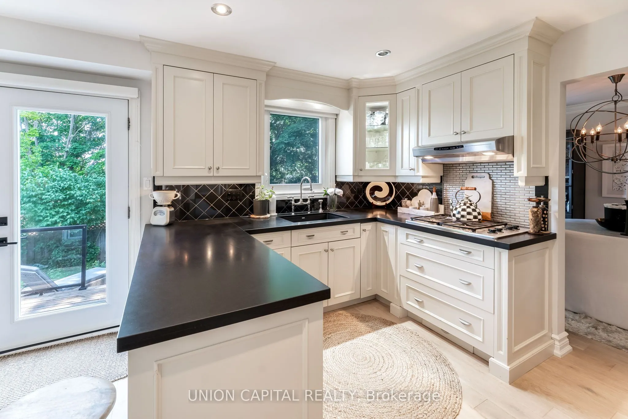 123 Imperial Crescent