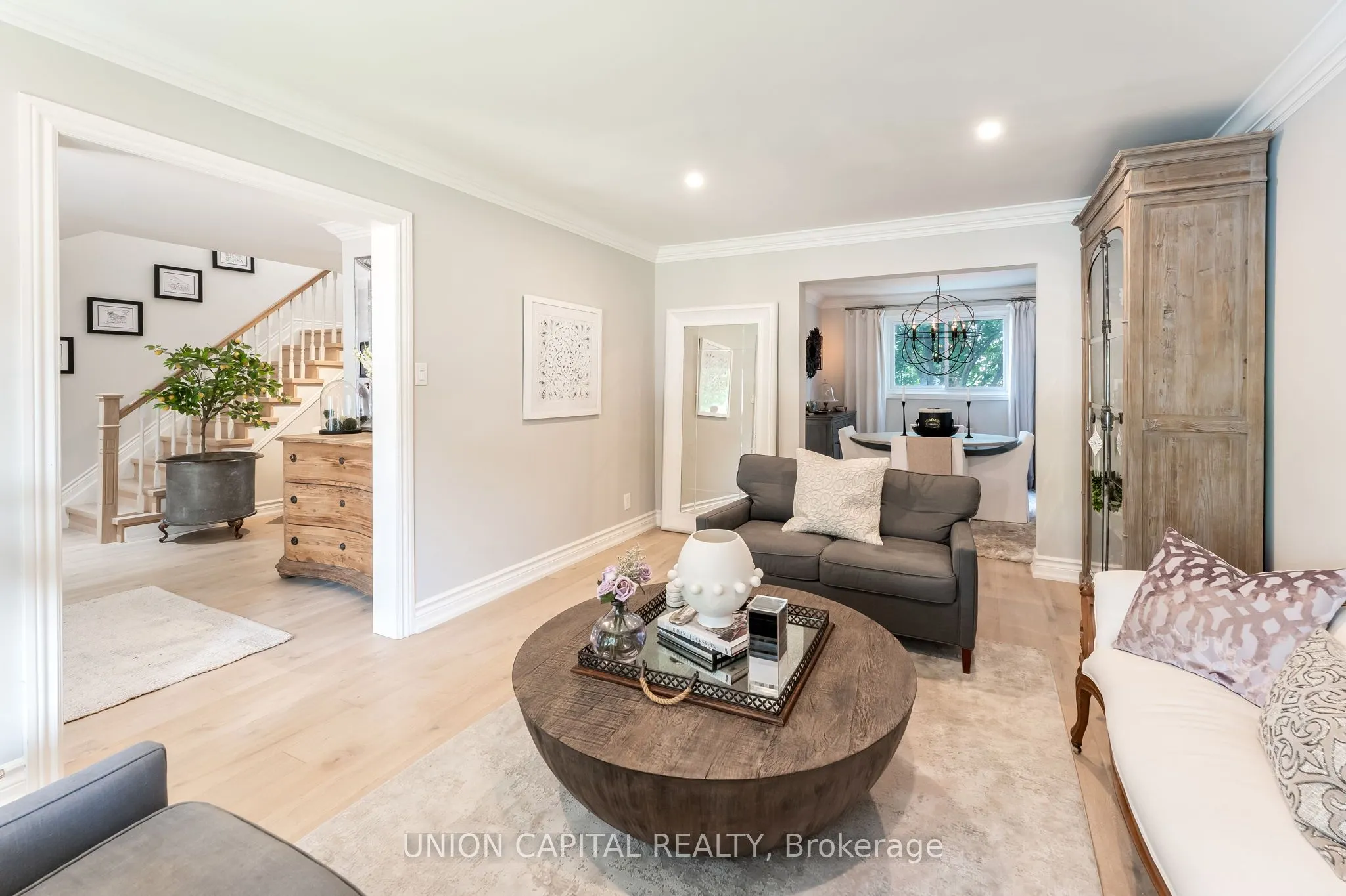 123 Imperial Crescent